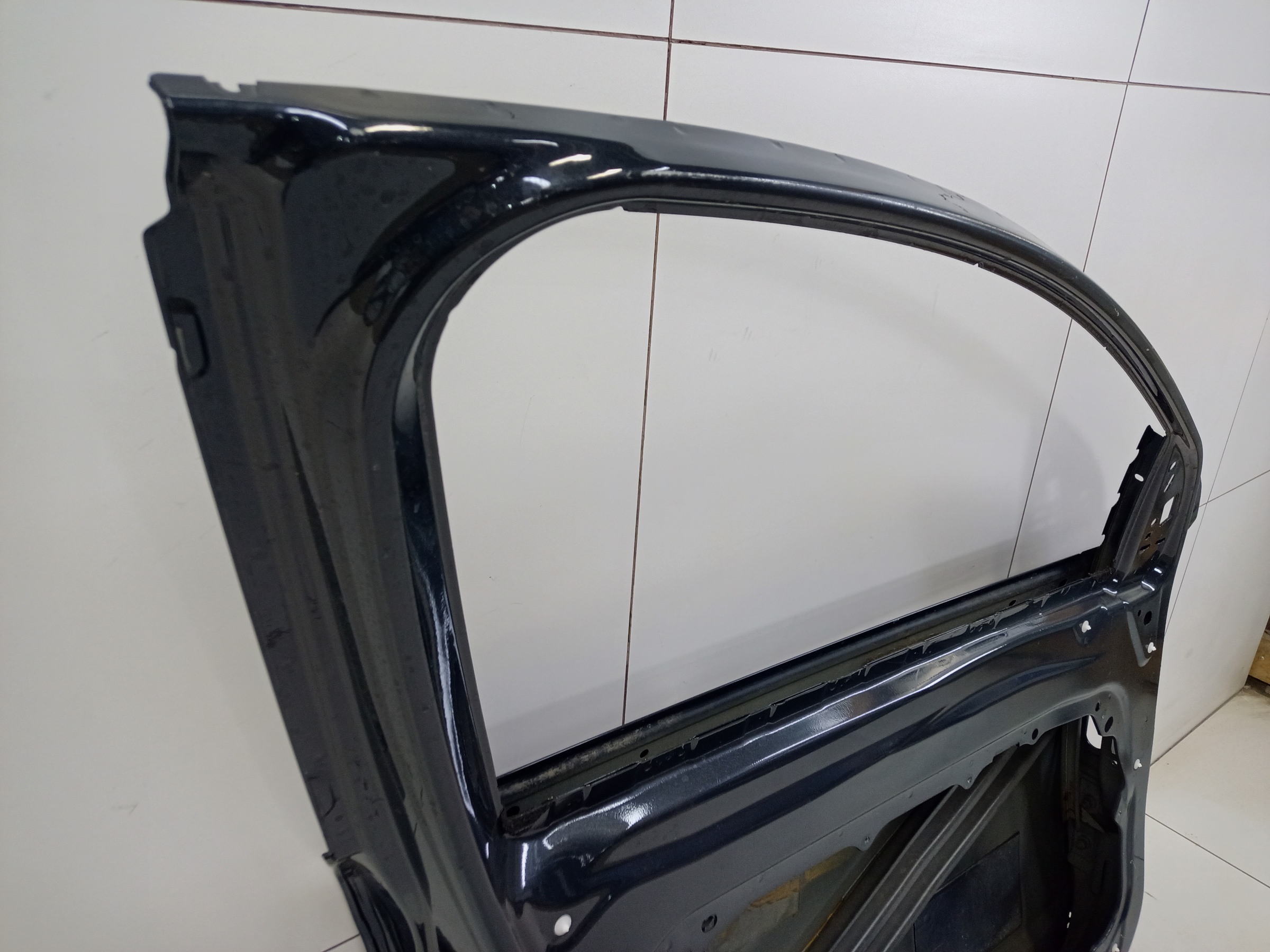 Дверь передняя левая Volvo XC60 1