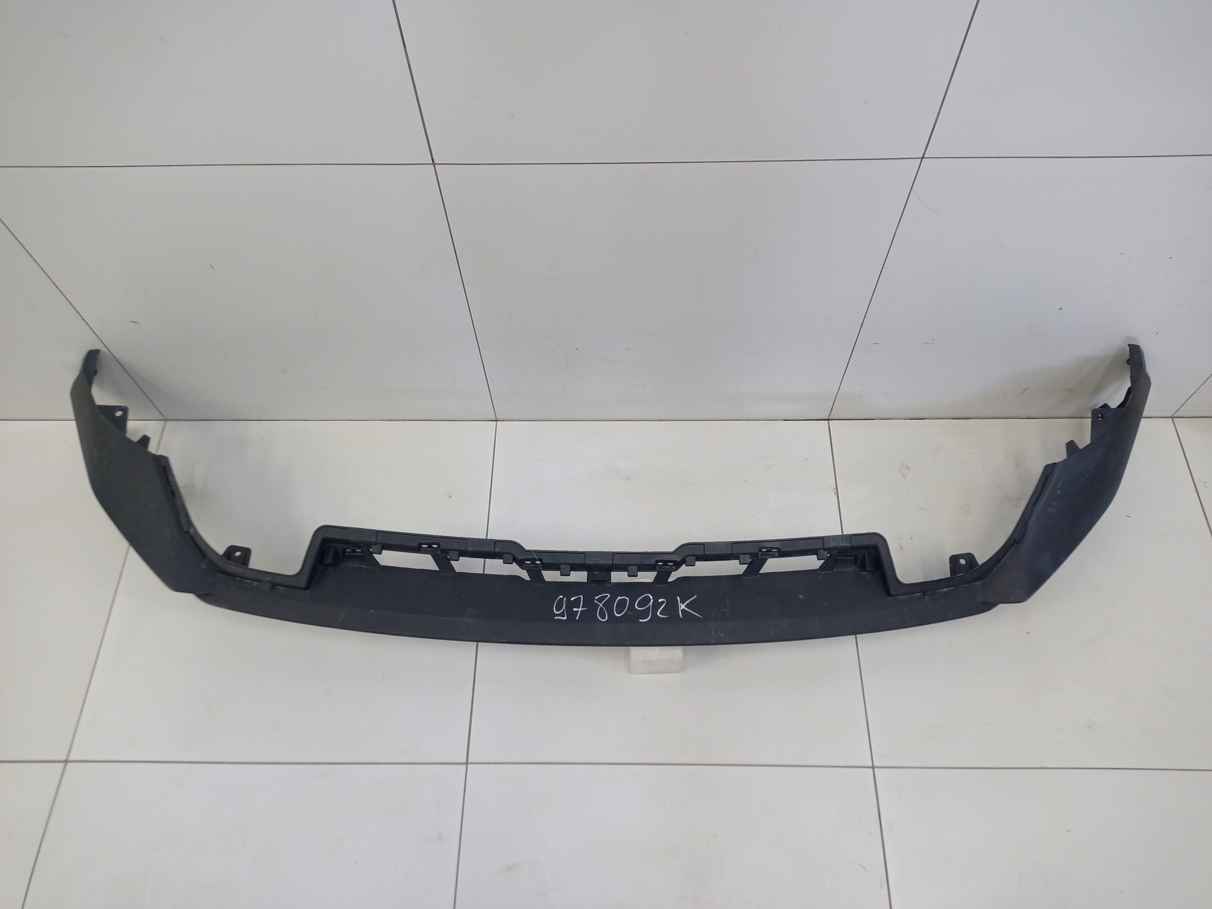 Юбка переднего бампера Geely Atlas 2