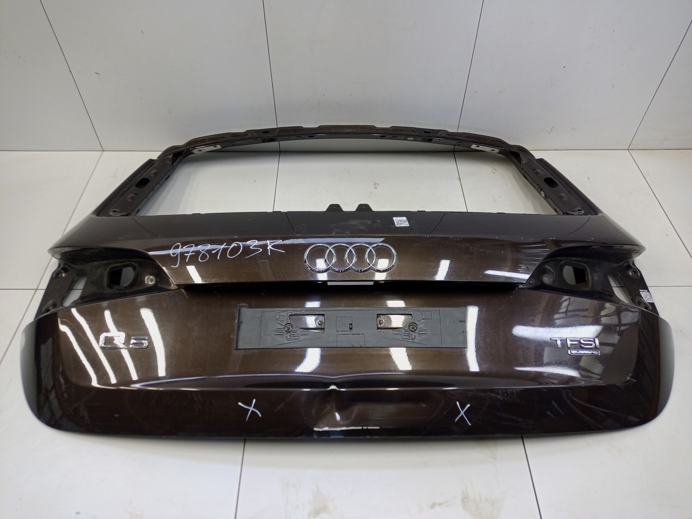 Крышка багажника Audi Q5 1