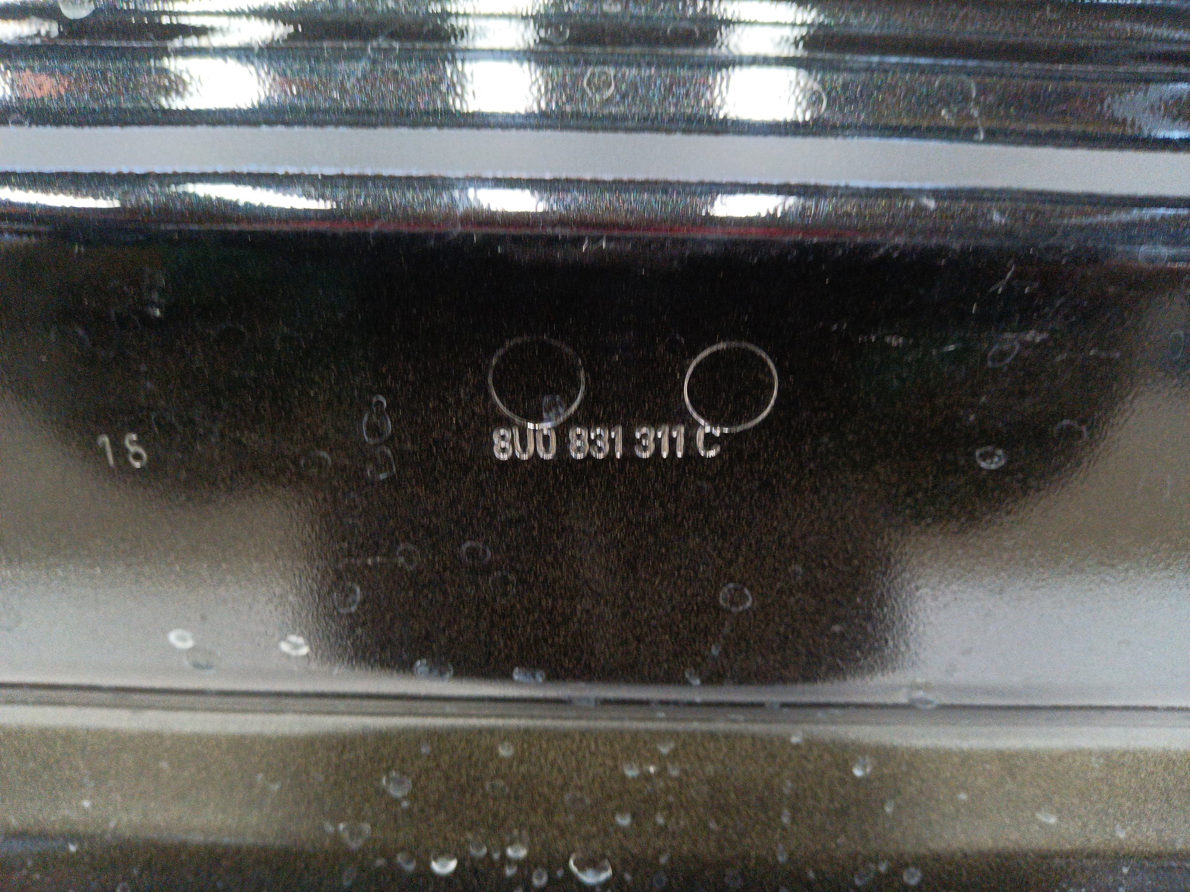 Дверь передняя левая Audi Q3 1