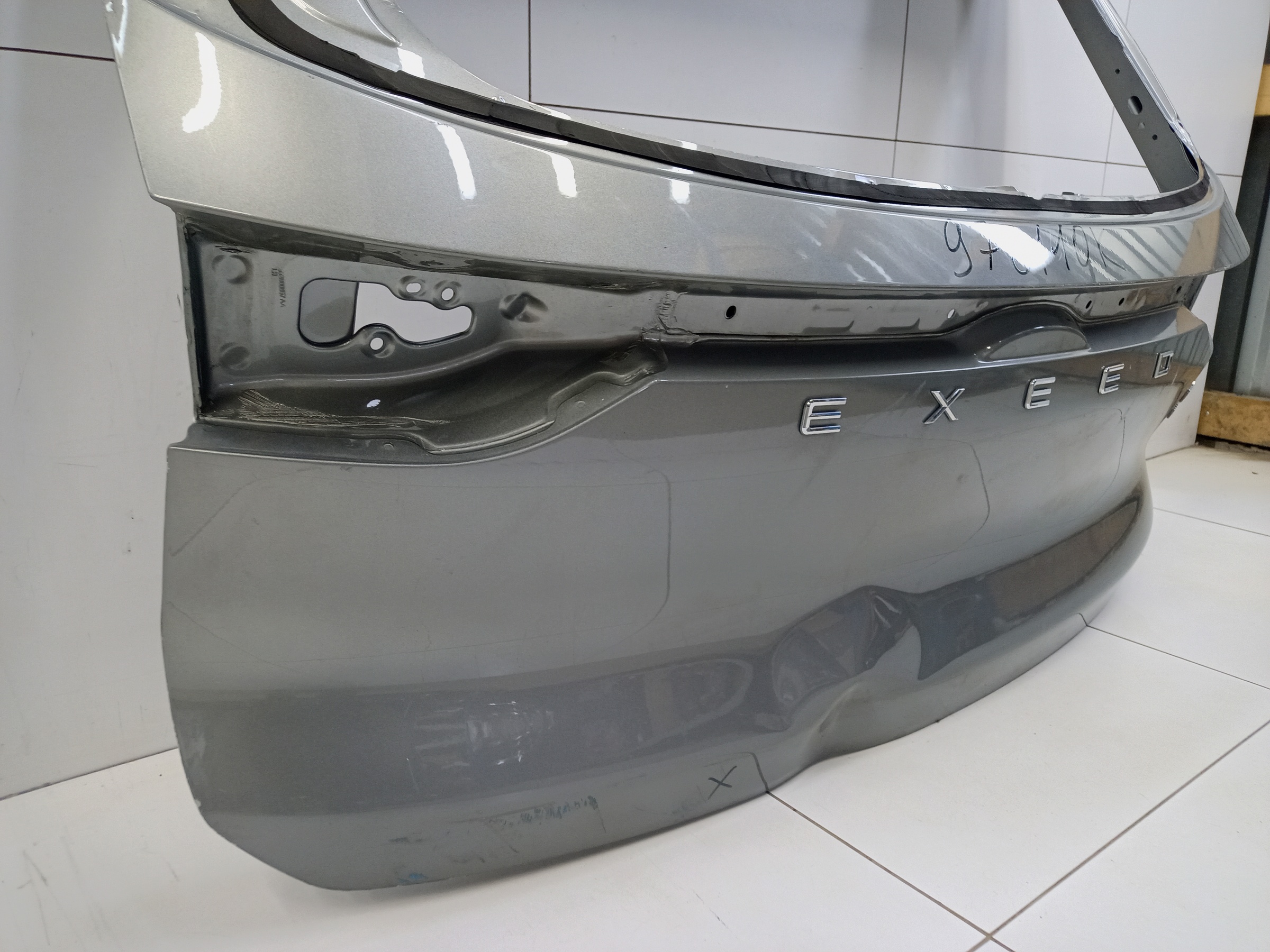 Крышка багажника Exeed TXL
