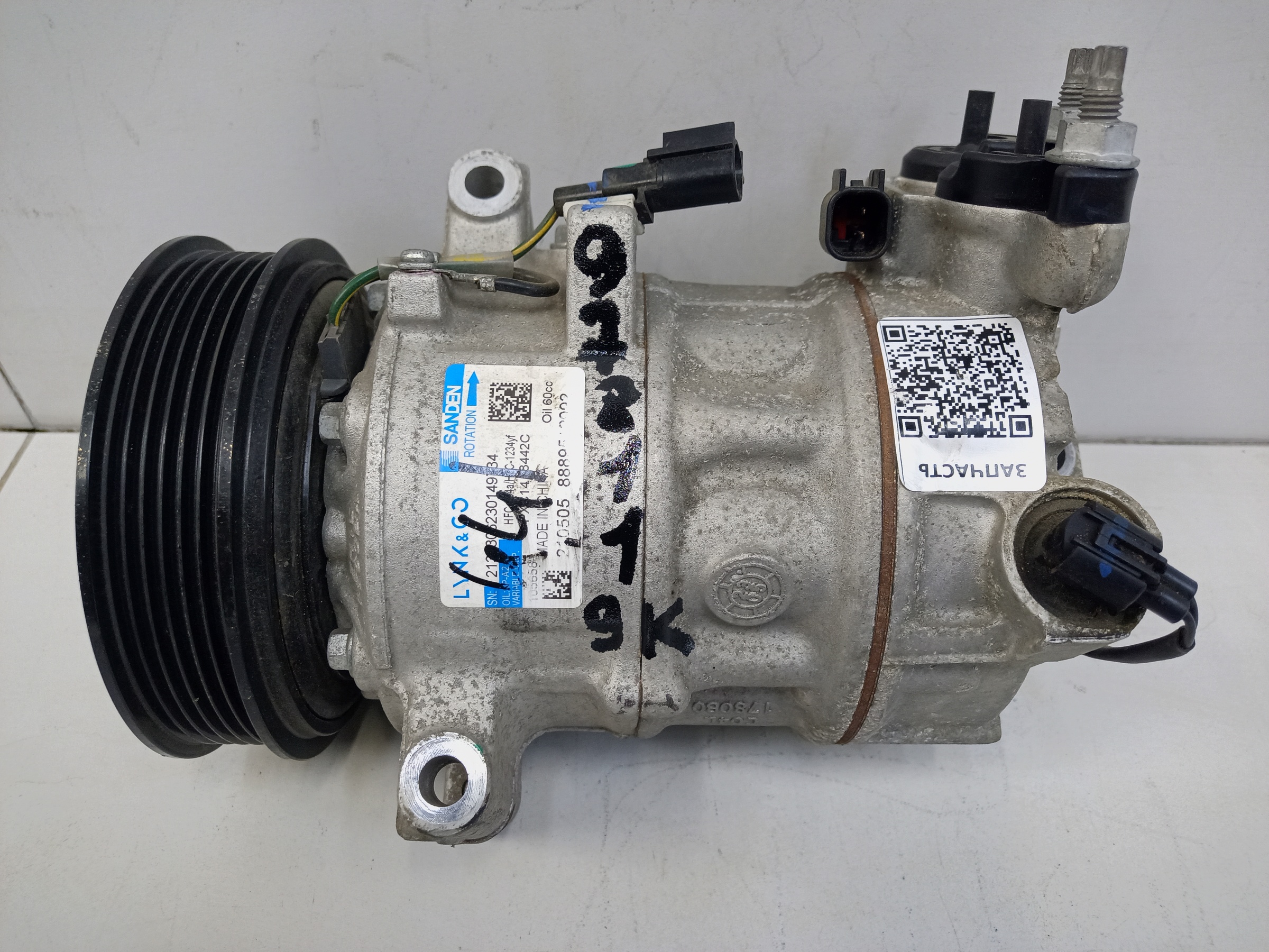 Компрессор кондиционера Geely Monjaro