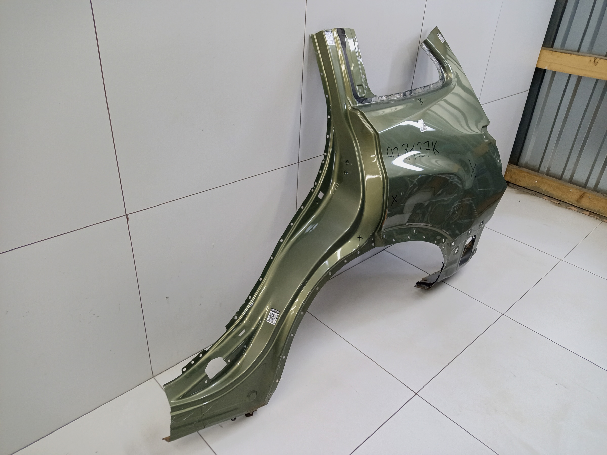 Крыло заднее левое Subaru Forester 5 SK
