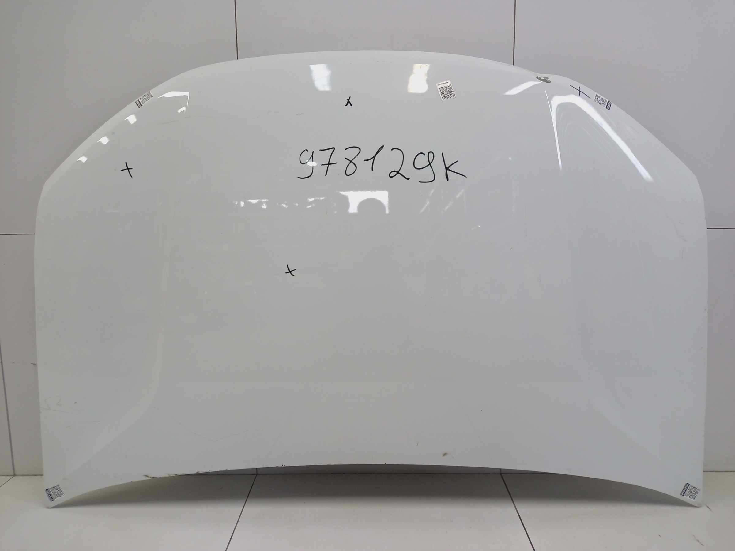 Капот Lada Largus 1 Restail