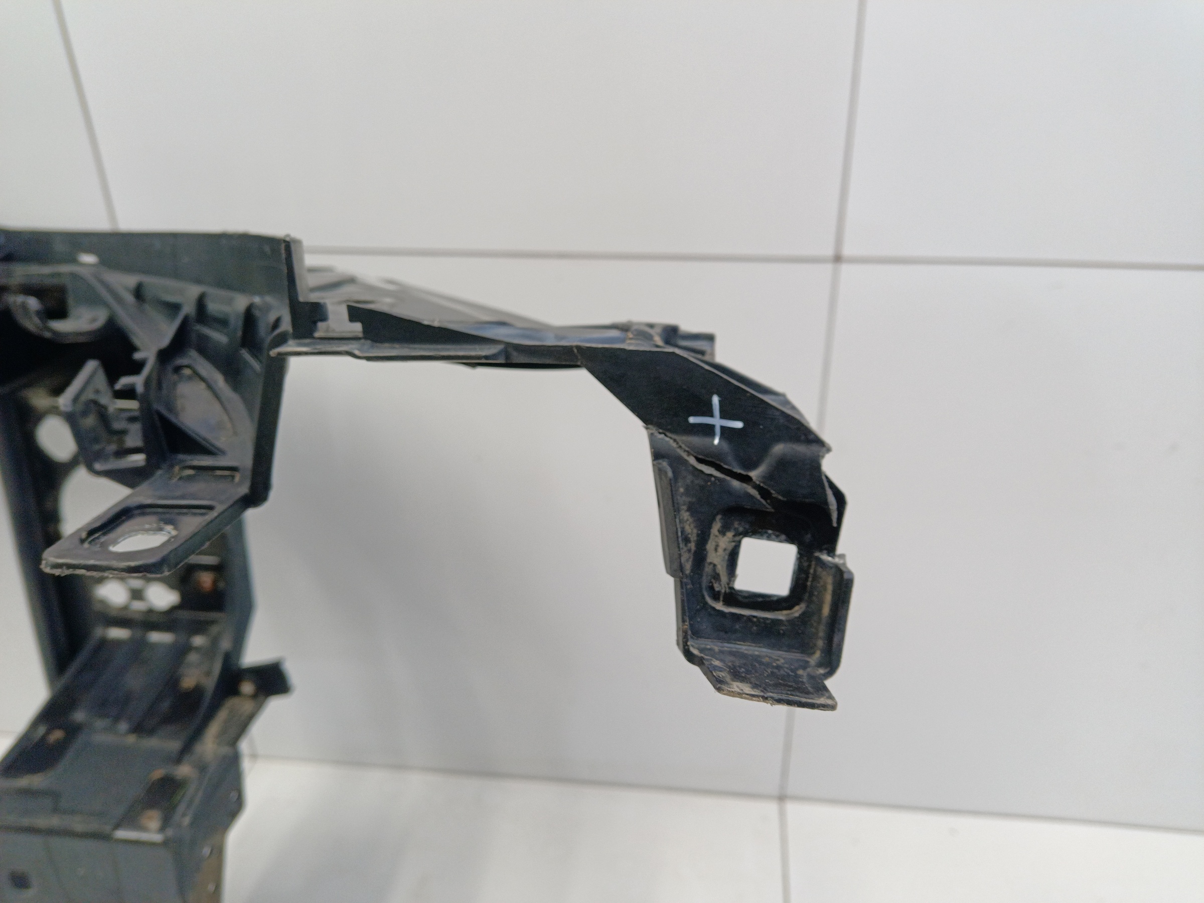 Панель передняя Mercedes Benz GL-klasse X166