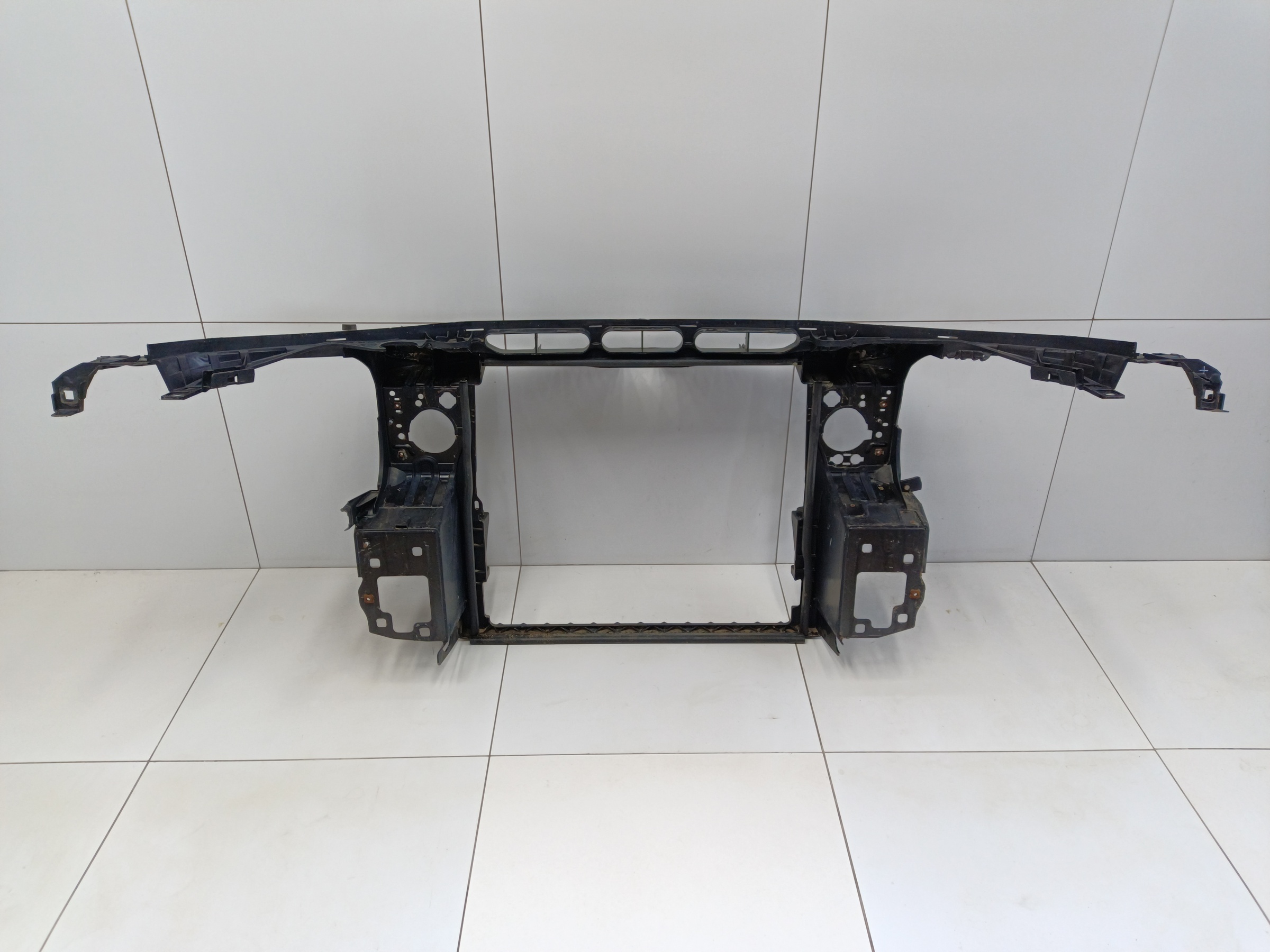 Панель передняя Mercedes Benz GL-klasse X166
