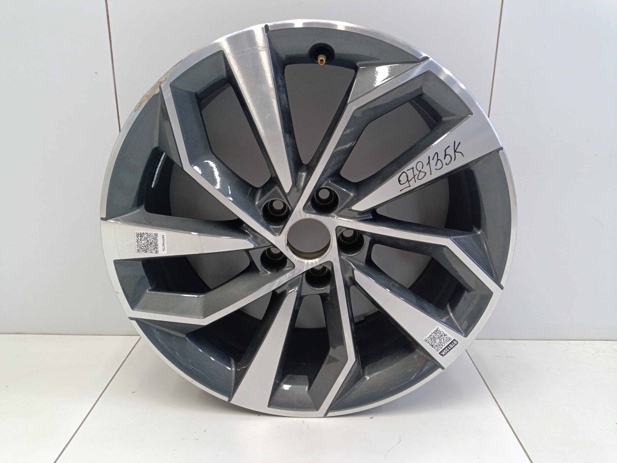 Диск колеса литой Audi Q5 2 R19