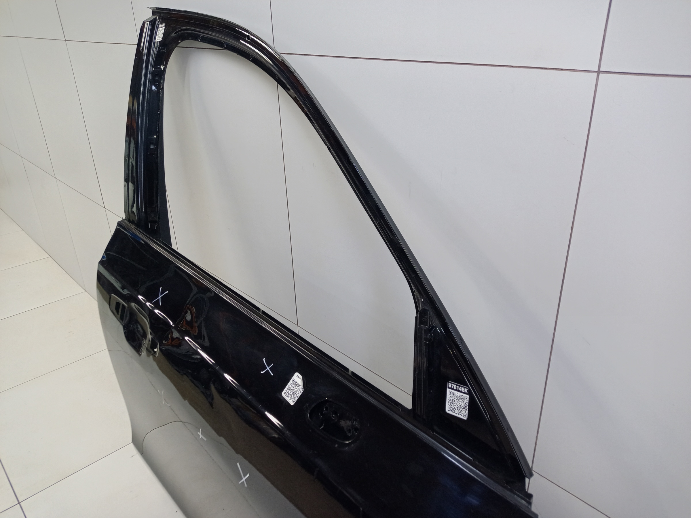 Дверь передняя правая Volvo XC90 2