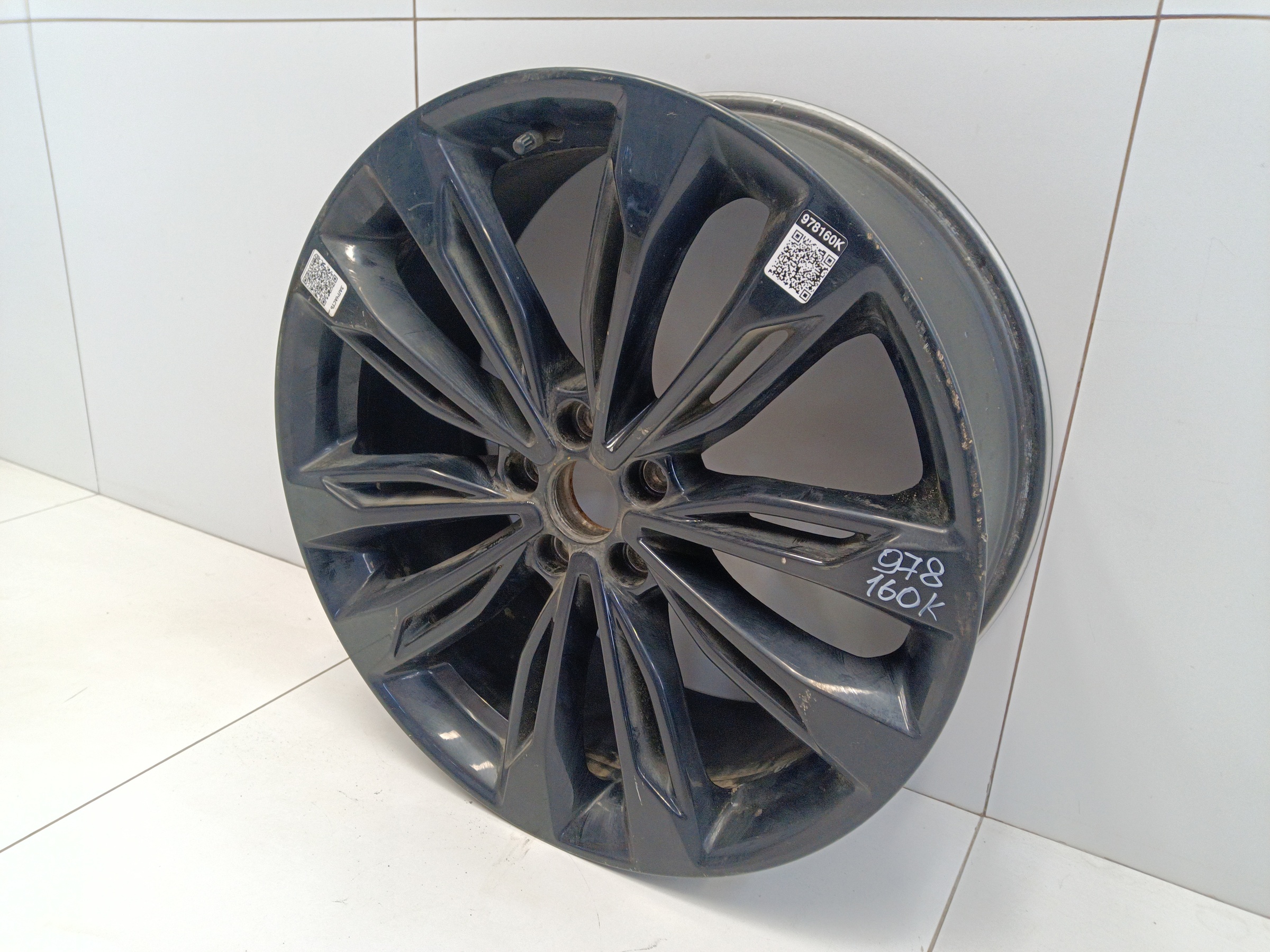 Диск колеса литой Geely Tugella R20 черный