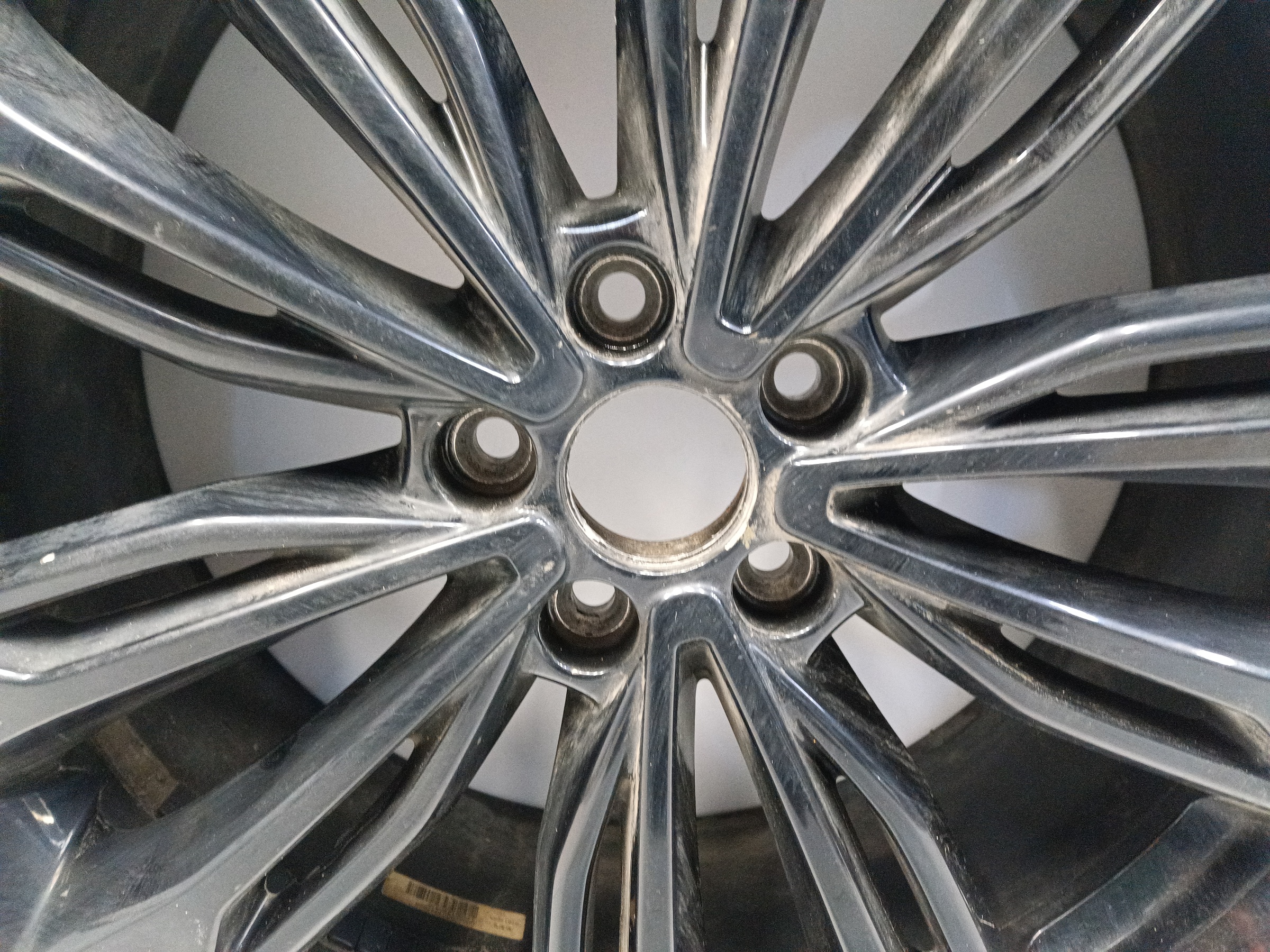 Диск колеса литой Geely Tugella R20 черный