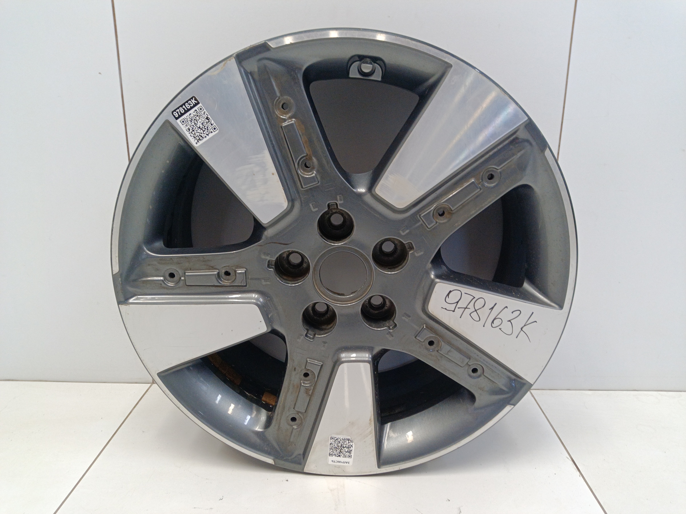 Диск колеса литой Kia Soul 3 R18