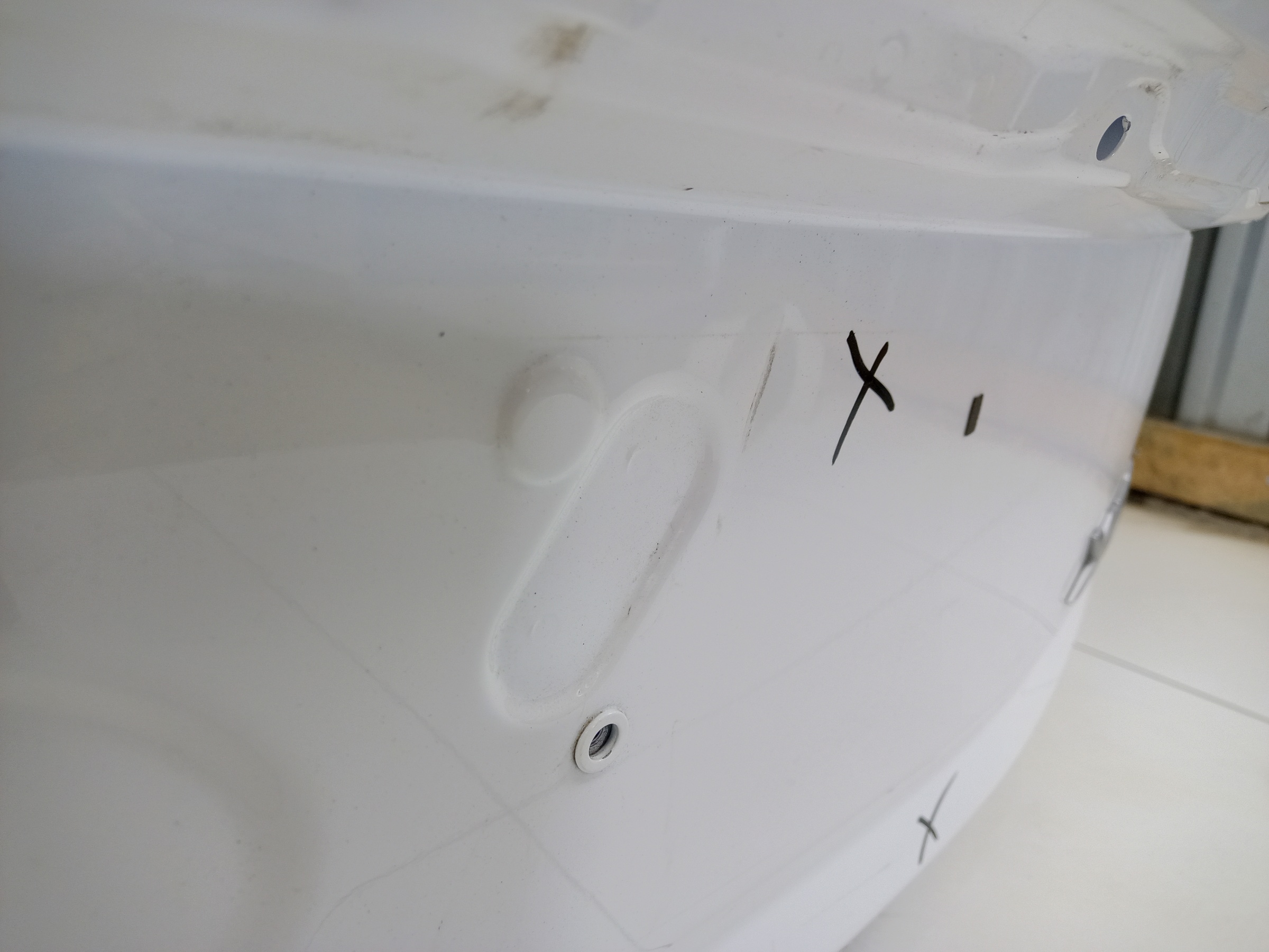 Крышка багажника Geely Coolray