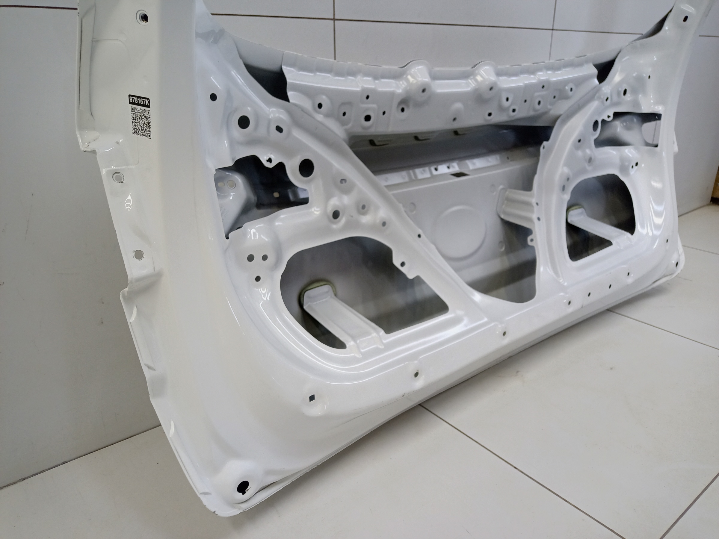 Крышка багажника Geely Coolray
