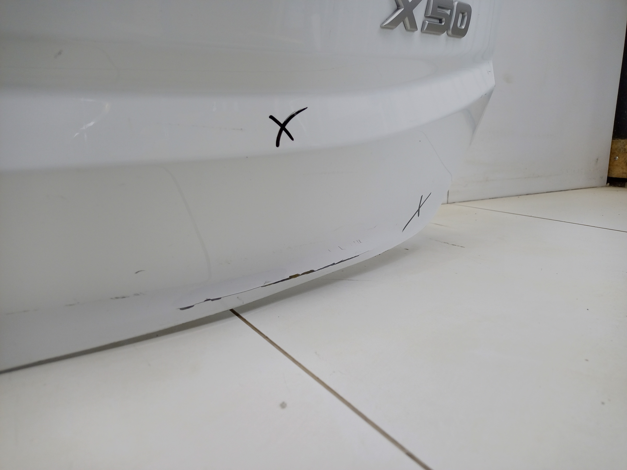 Крышка багажника Geely Coolray