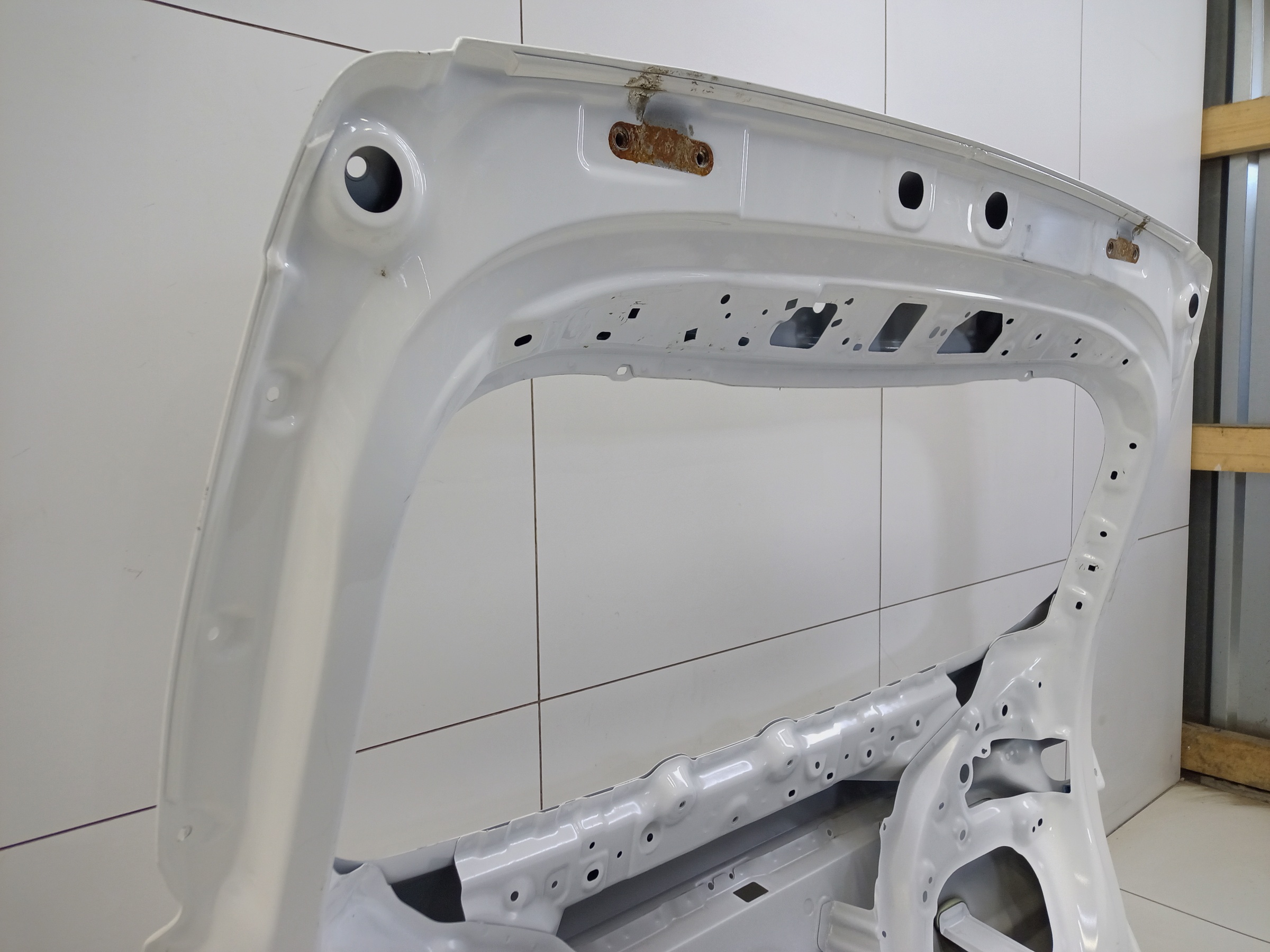 Крышка багажника Geely Coolray