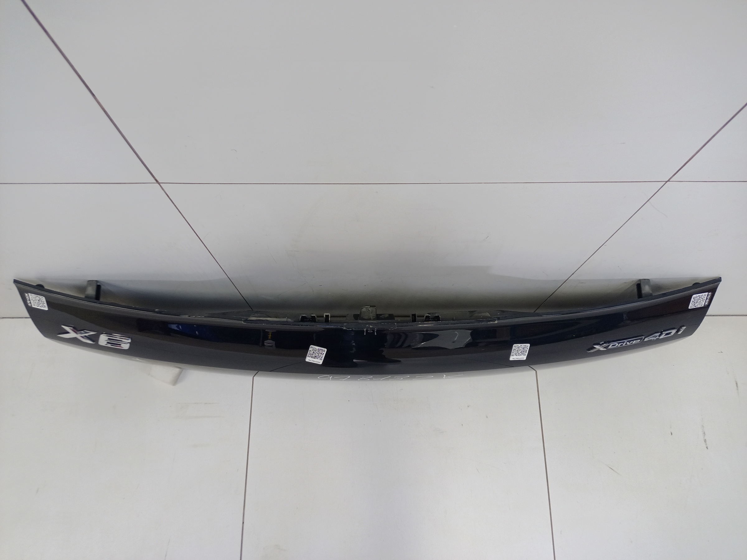 Накладка крышки багажника BMW X6 G06