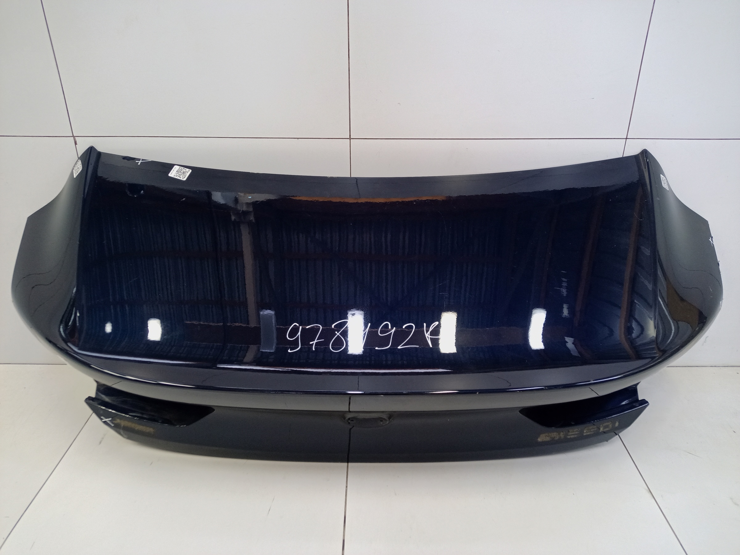 Крышка багажника BMW 8er G16