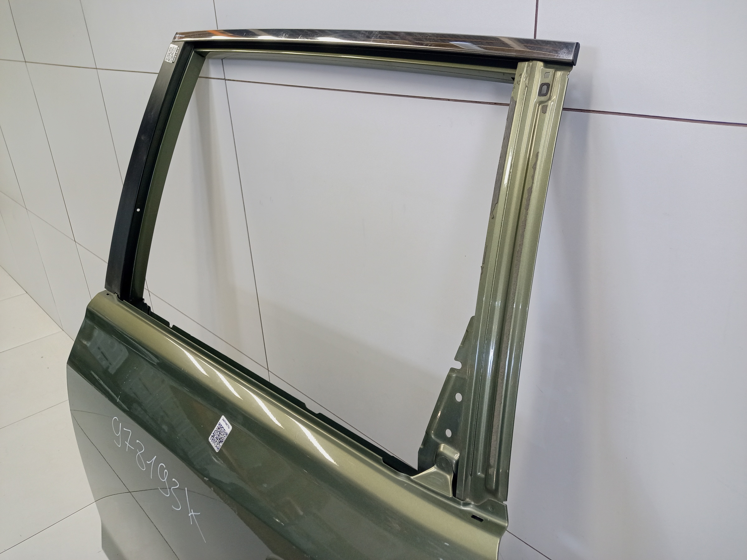Дверь задняя левая Subaru Forester 5 SK