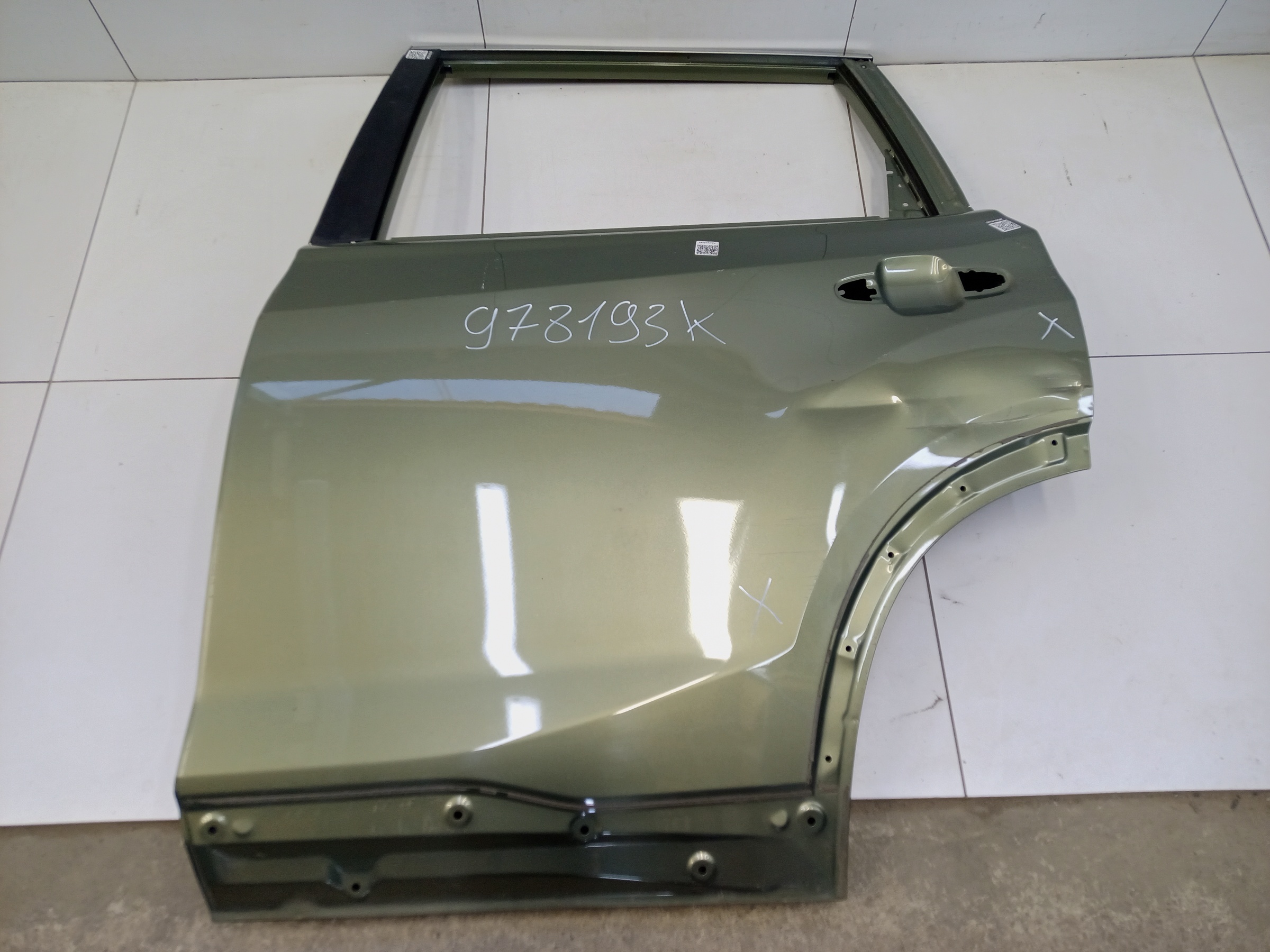 Дверь задняя левая Subaru Forester 5 SK