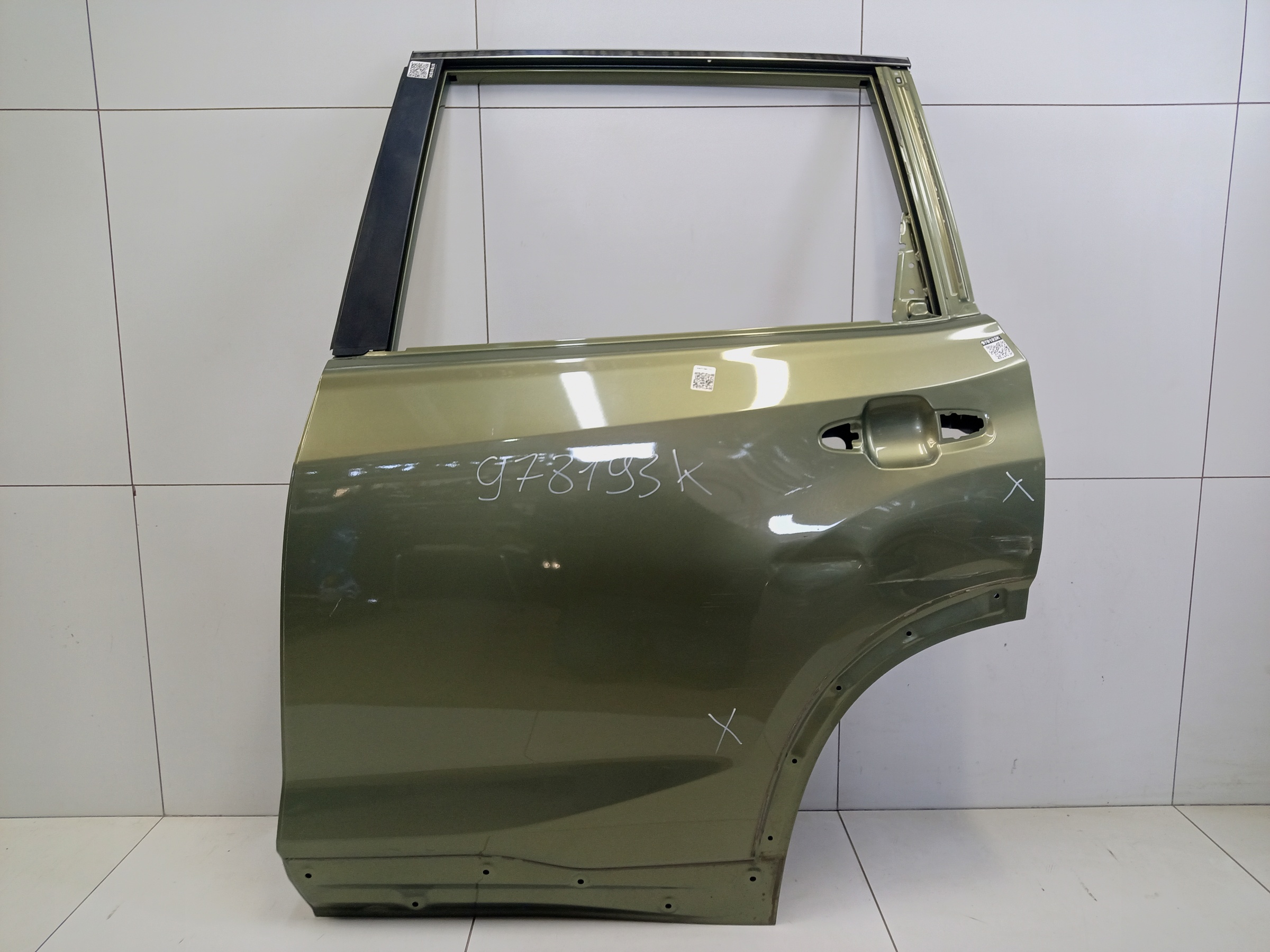 Дверь задняя левая Subaru Forester 5 SK