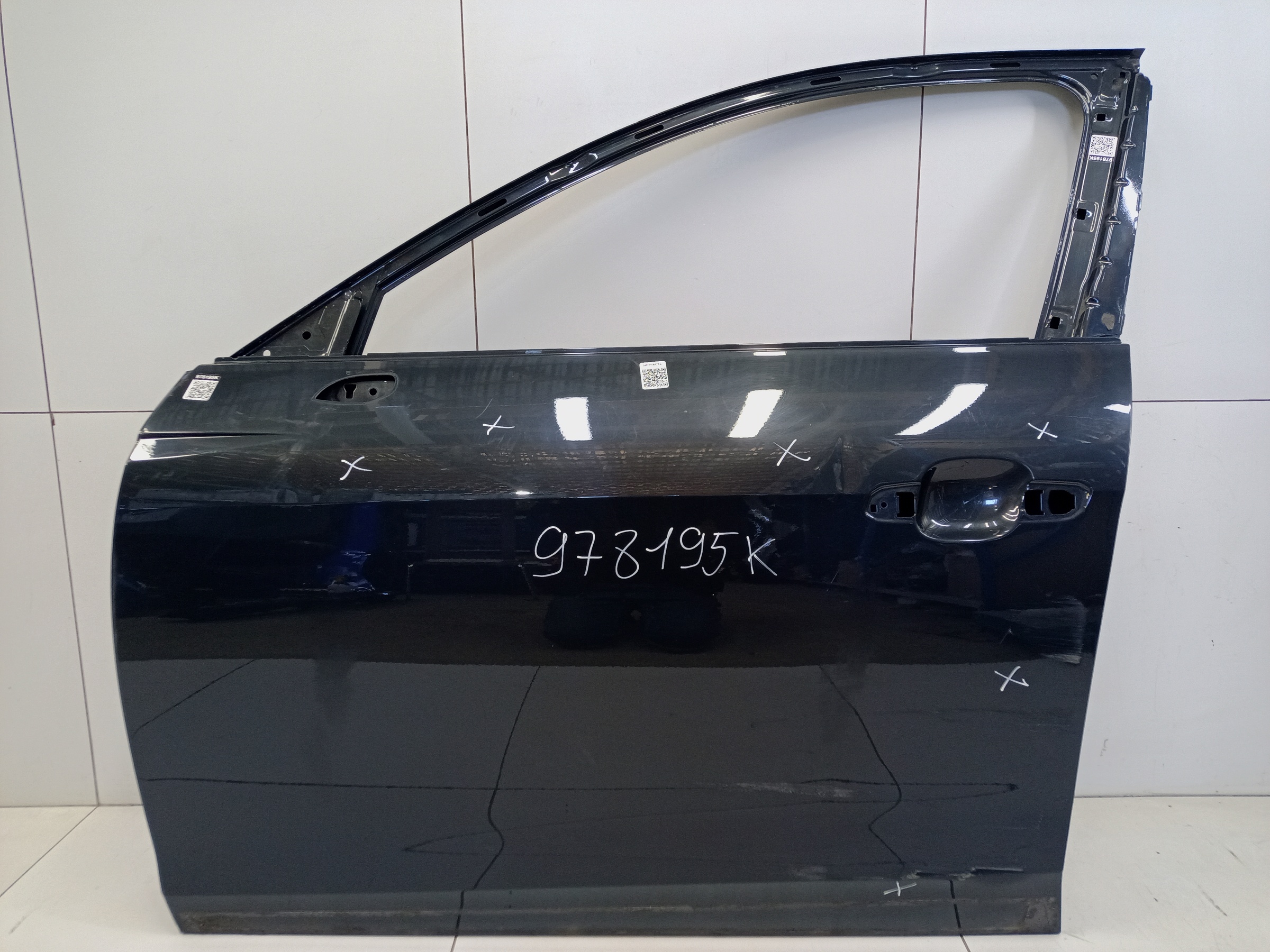 Дверь передняя левая Audi A4 B9 Restail