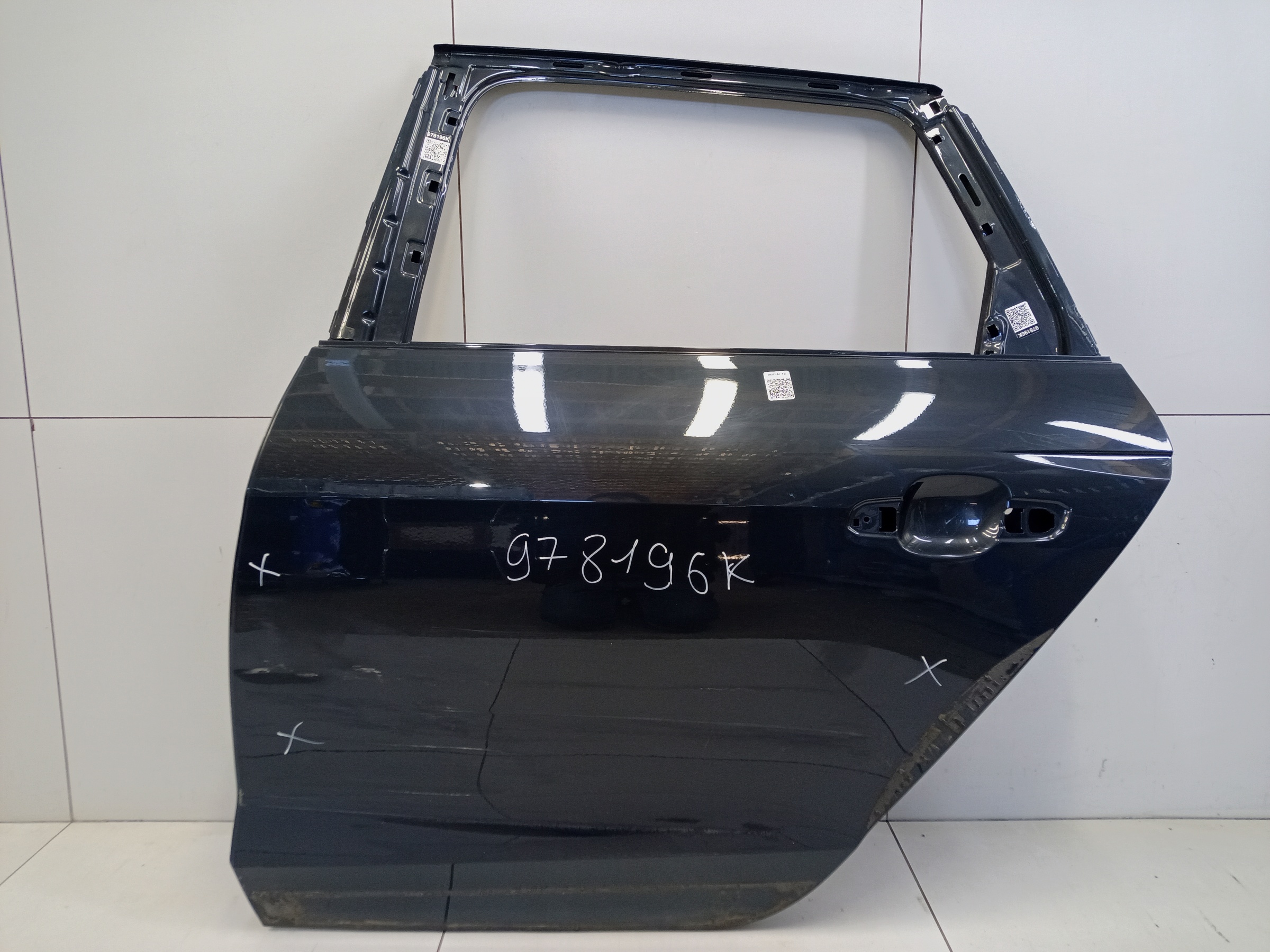 Дверь задняя левая Audi A4 B9 Restail Sedan