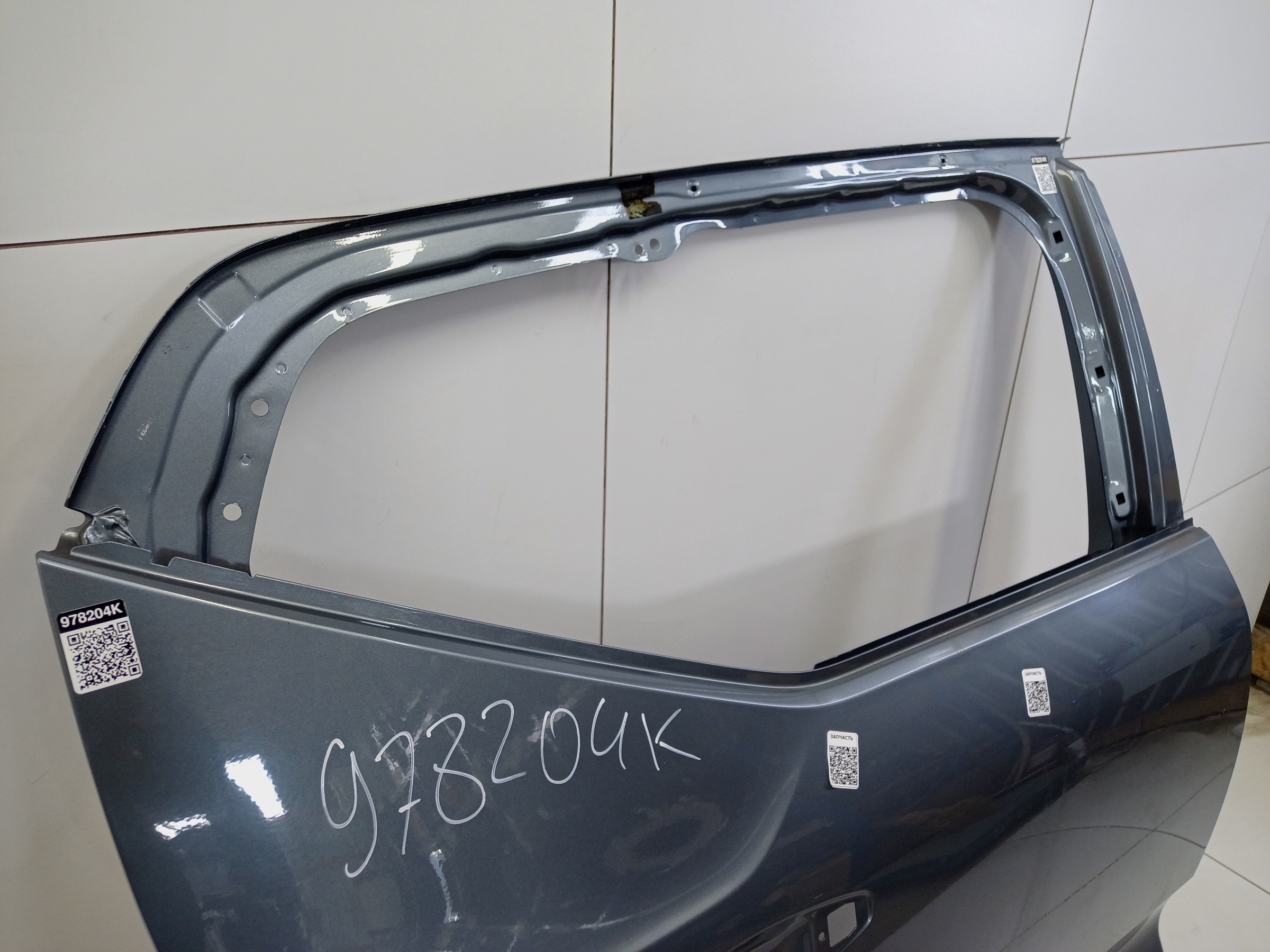 Дверь задняя правая Volvo XC40