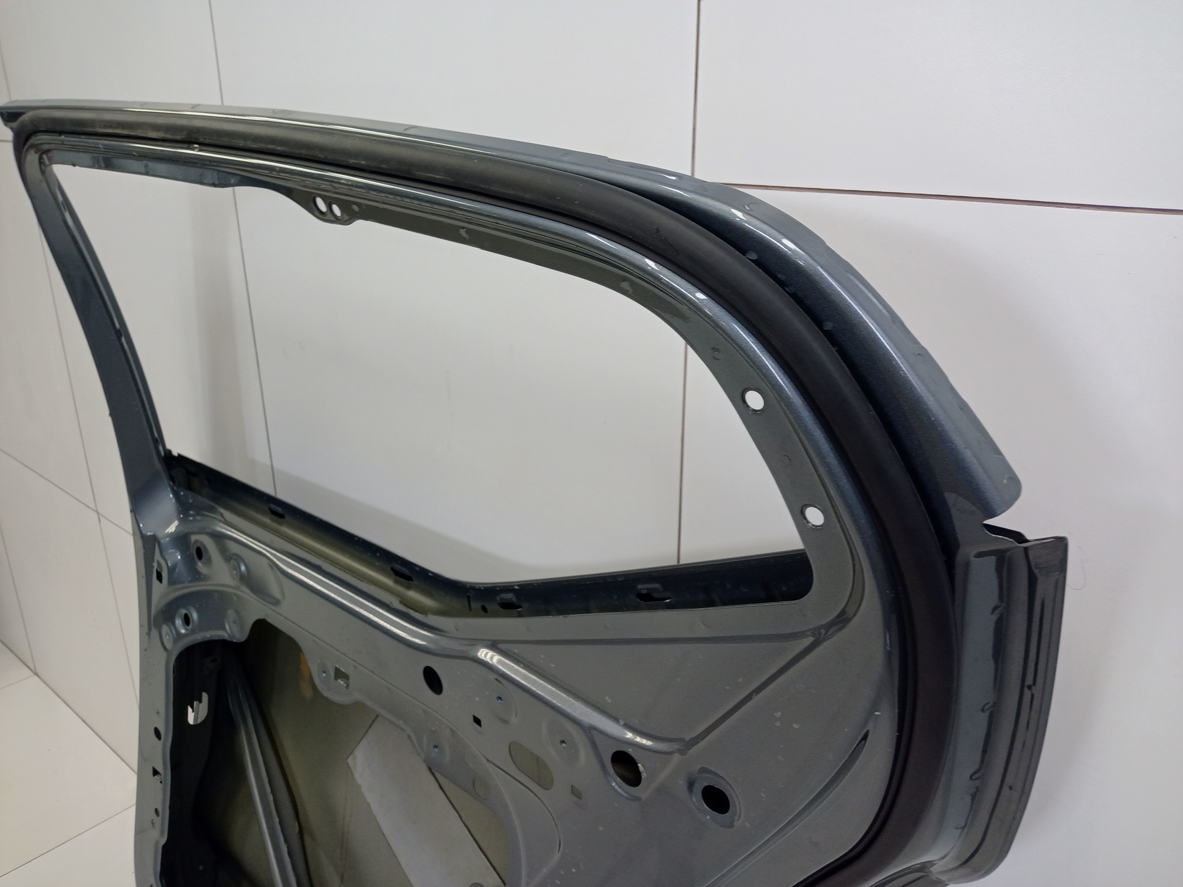 Дверь задняя правая Volvo XC40