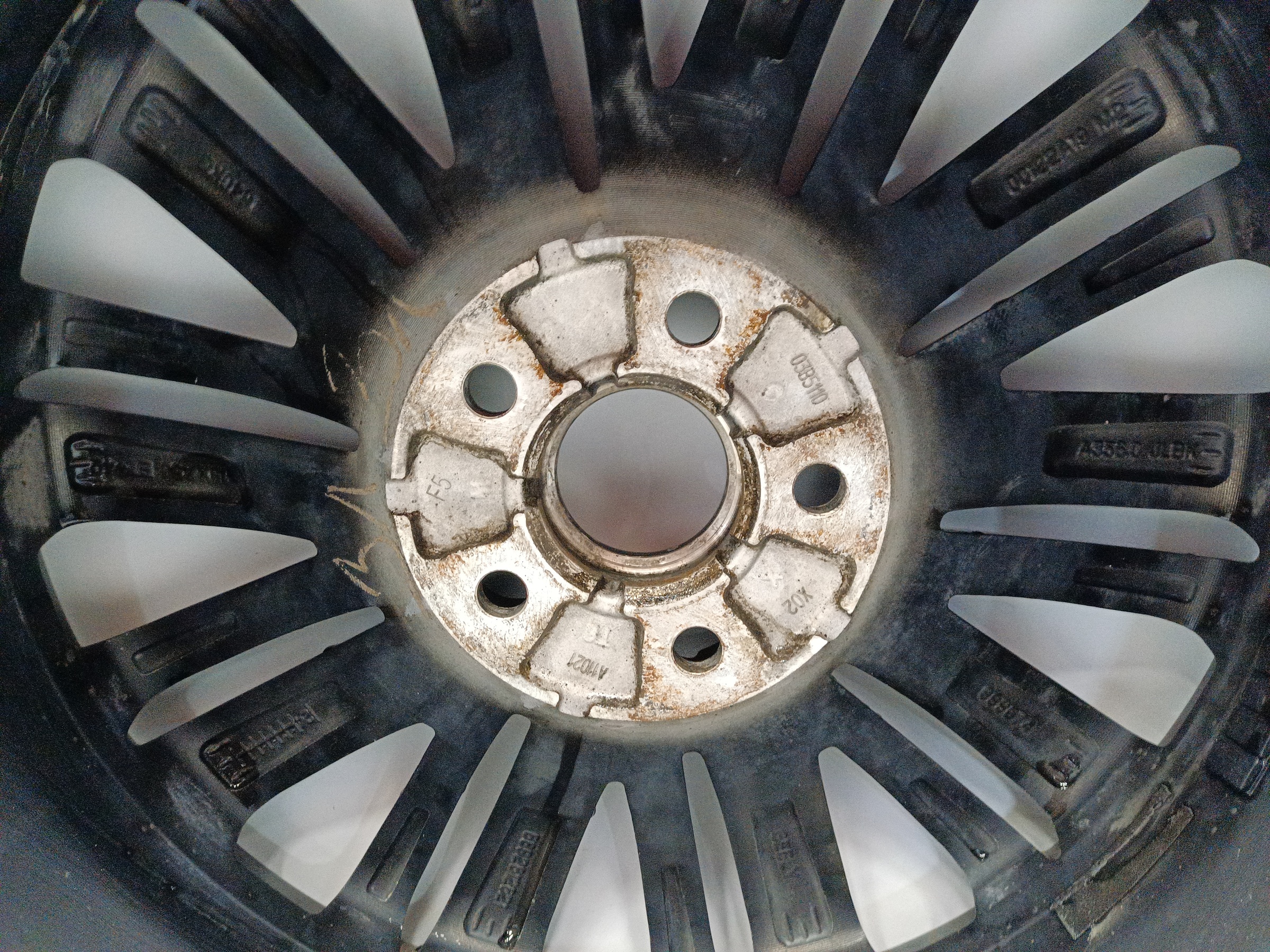 Диск колеса литой Geely Preface R18