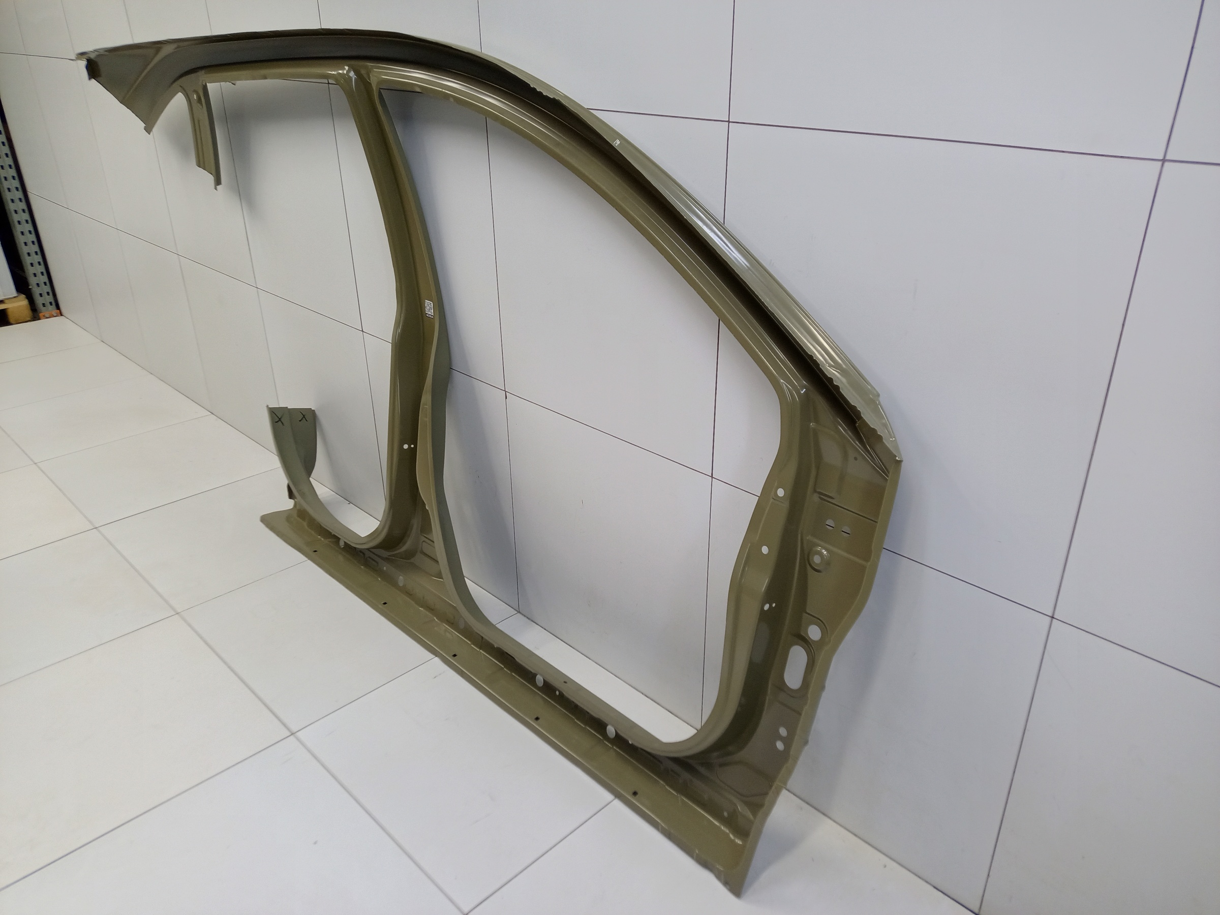 Панель кузова боковая левая Haval M6 2