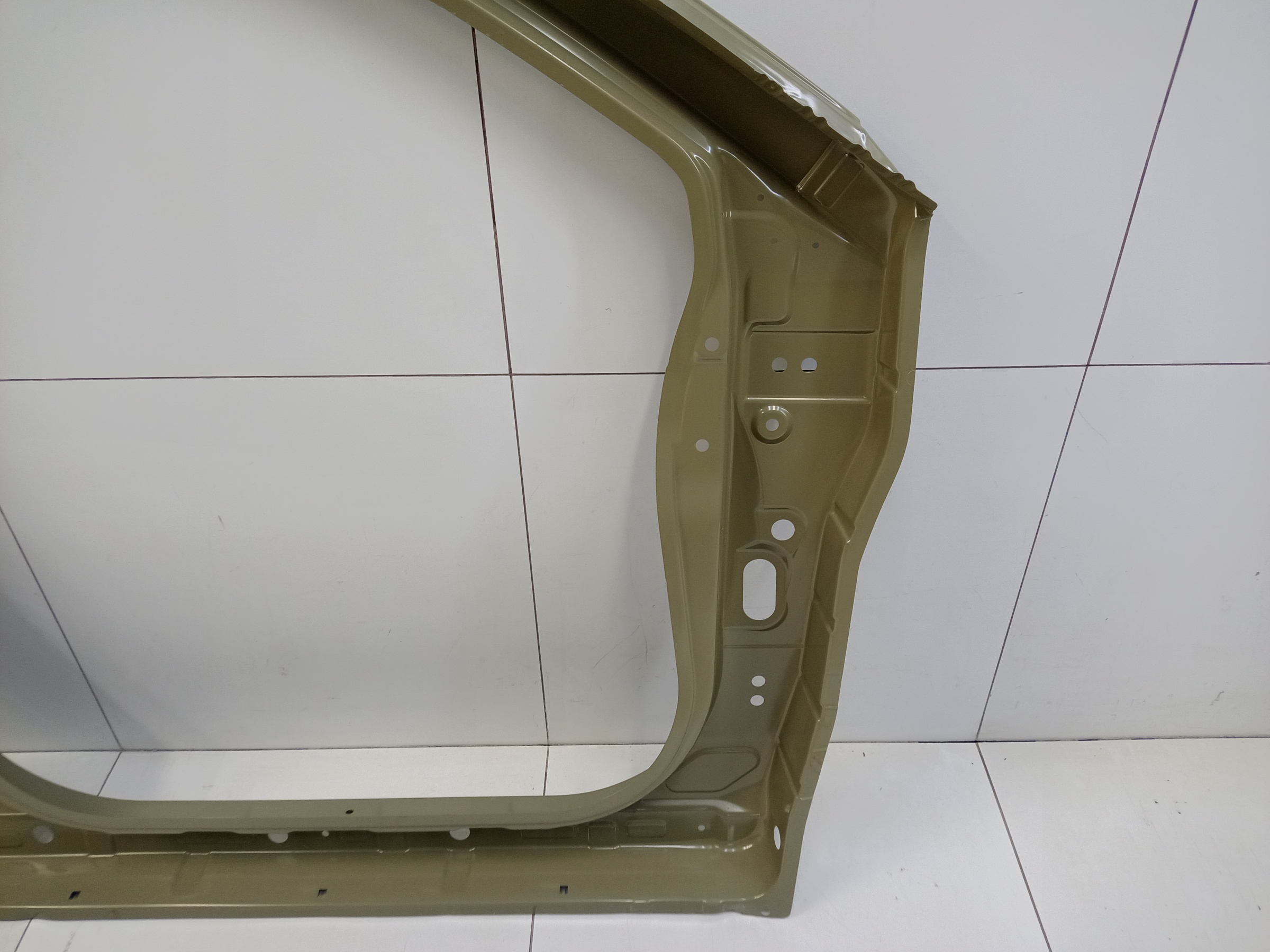 Панель кузова боковая левая Haval M6 2