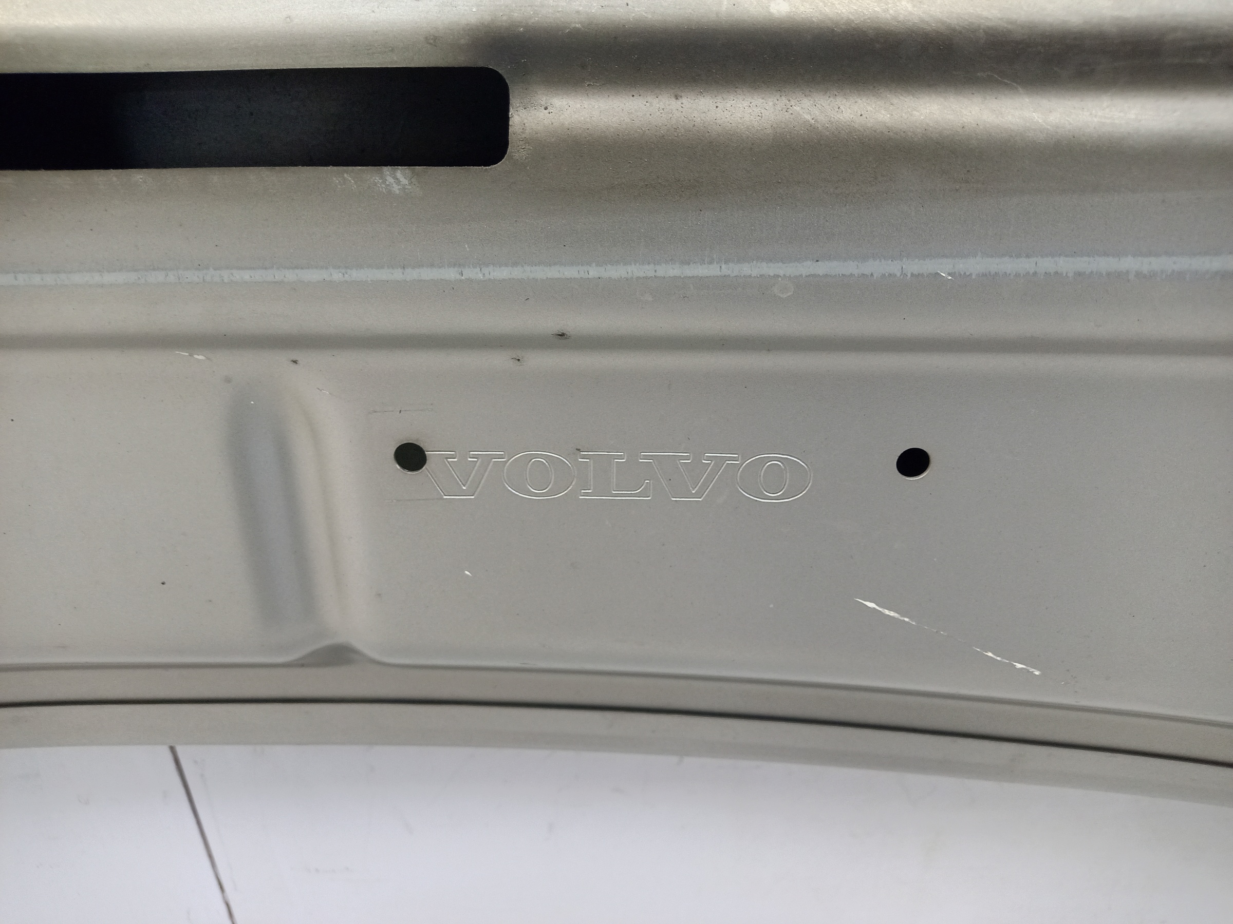Капот Volvo XC70 2