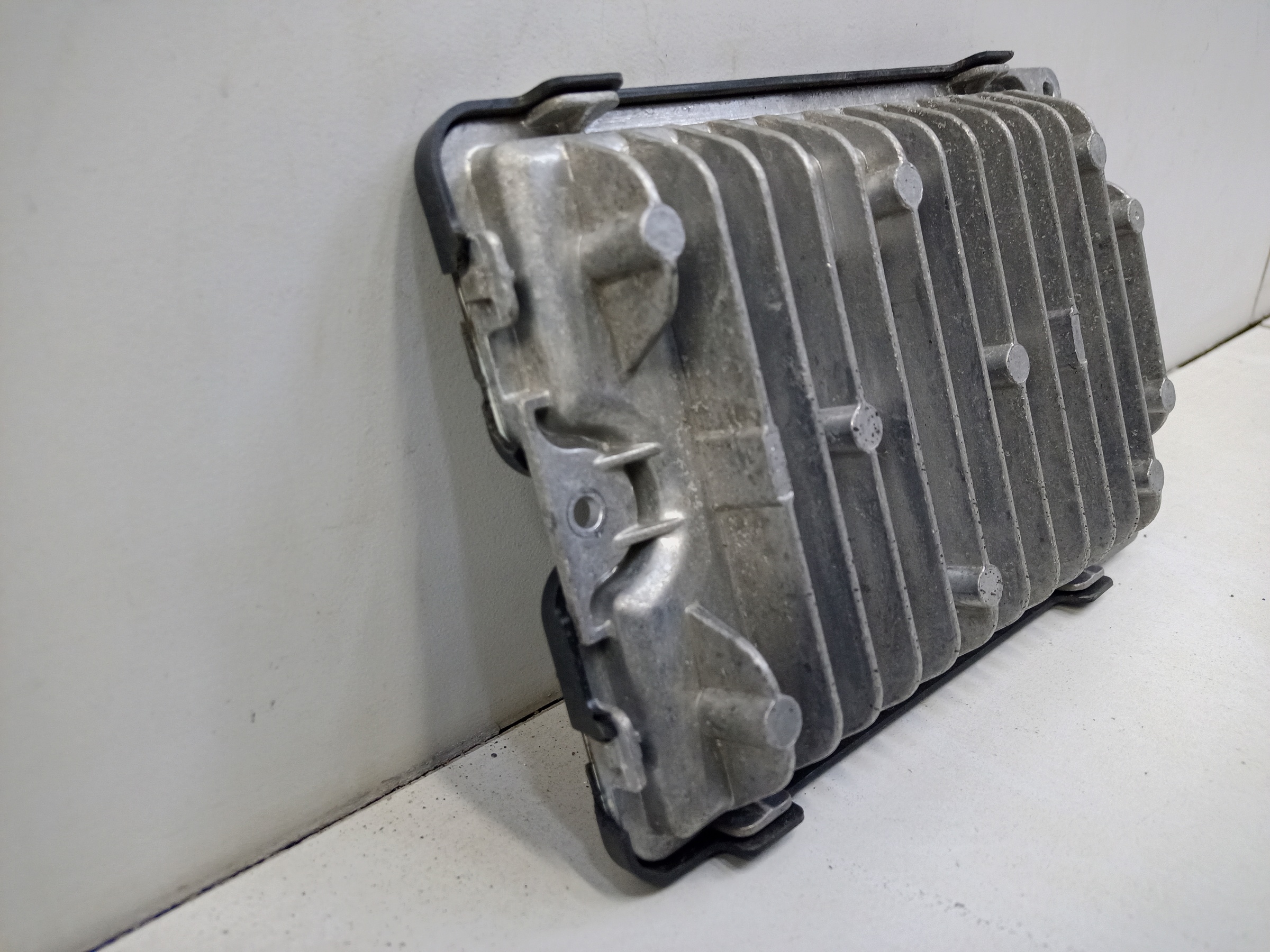 Блок управления фарой Geely Atlas 2