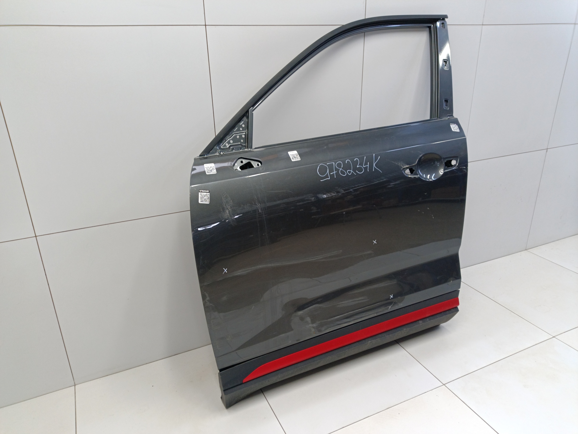 Дверь передняя левая Changan CS35Plus