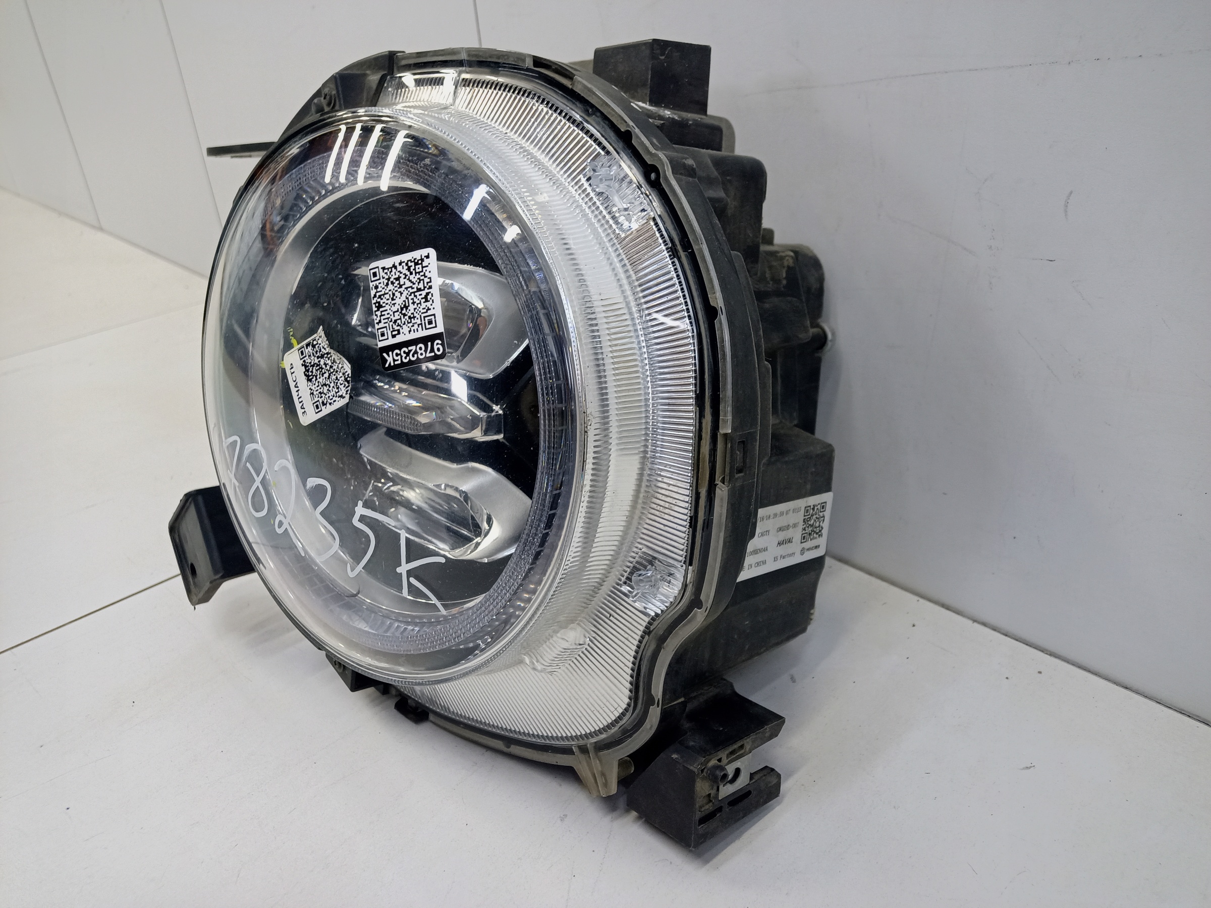 Фара передняя левая Haval Dargo LED