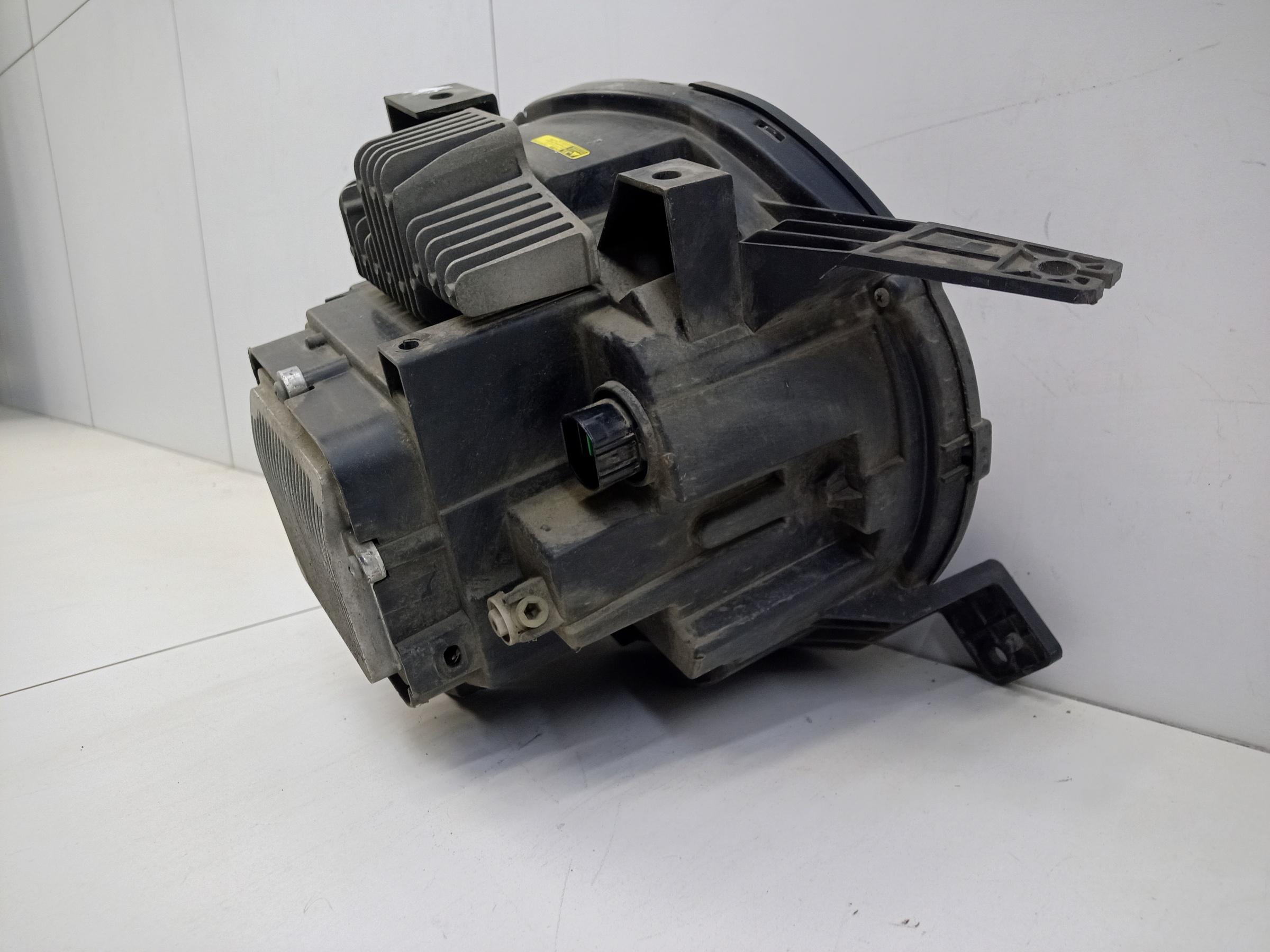 Фара передняя левая Haval Dargo LED