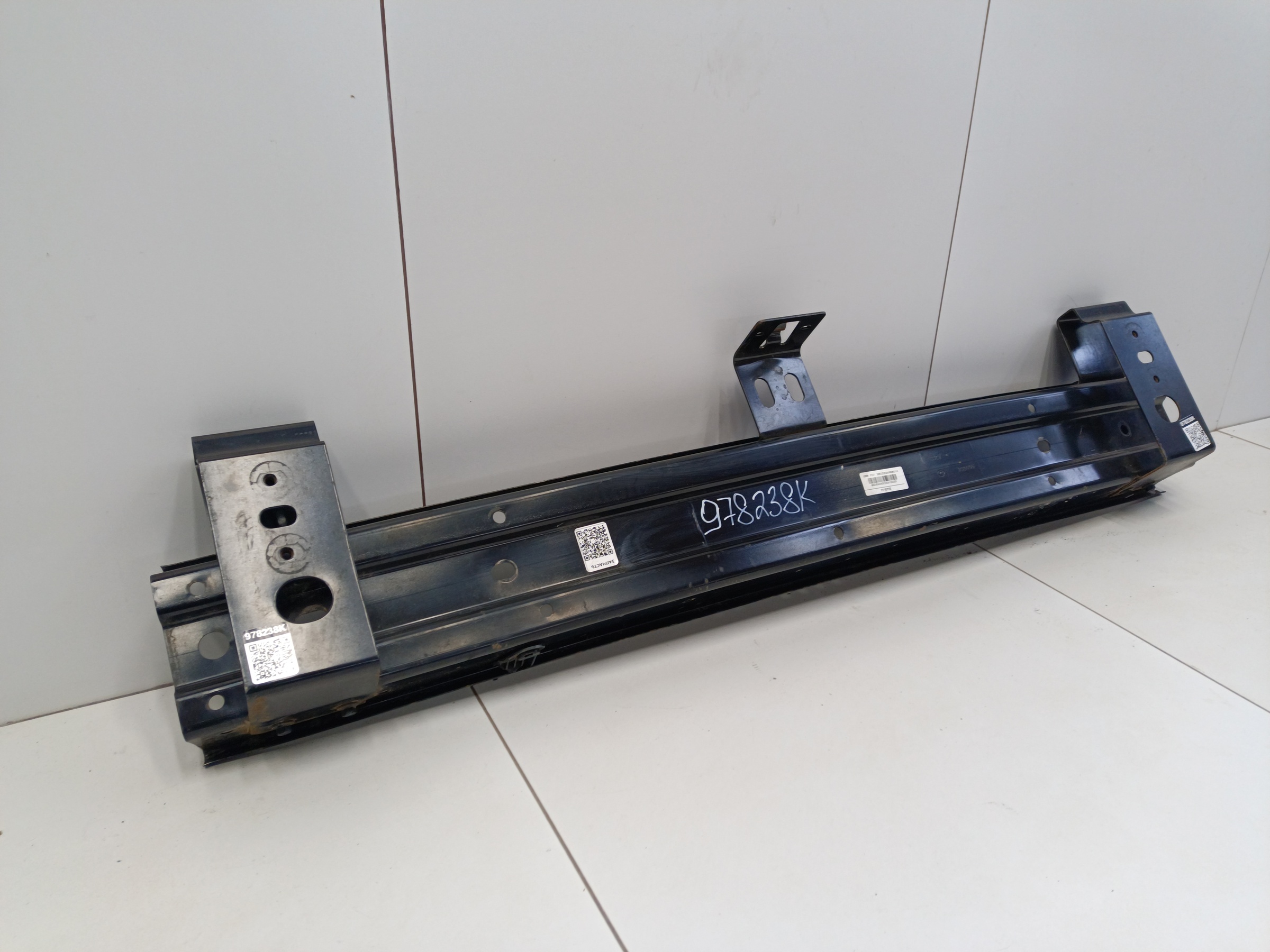 Усилитель переднего бампера Tank 300