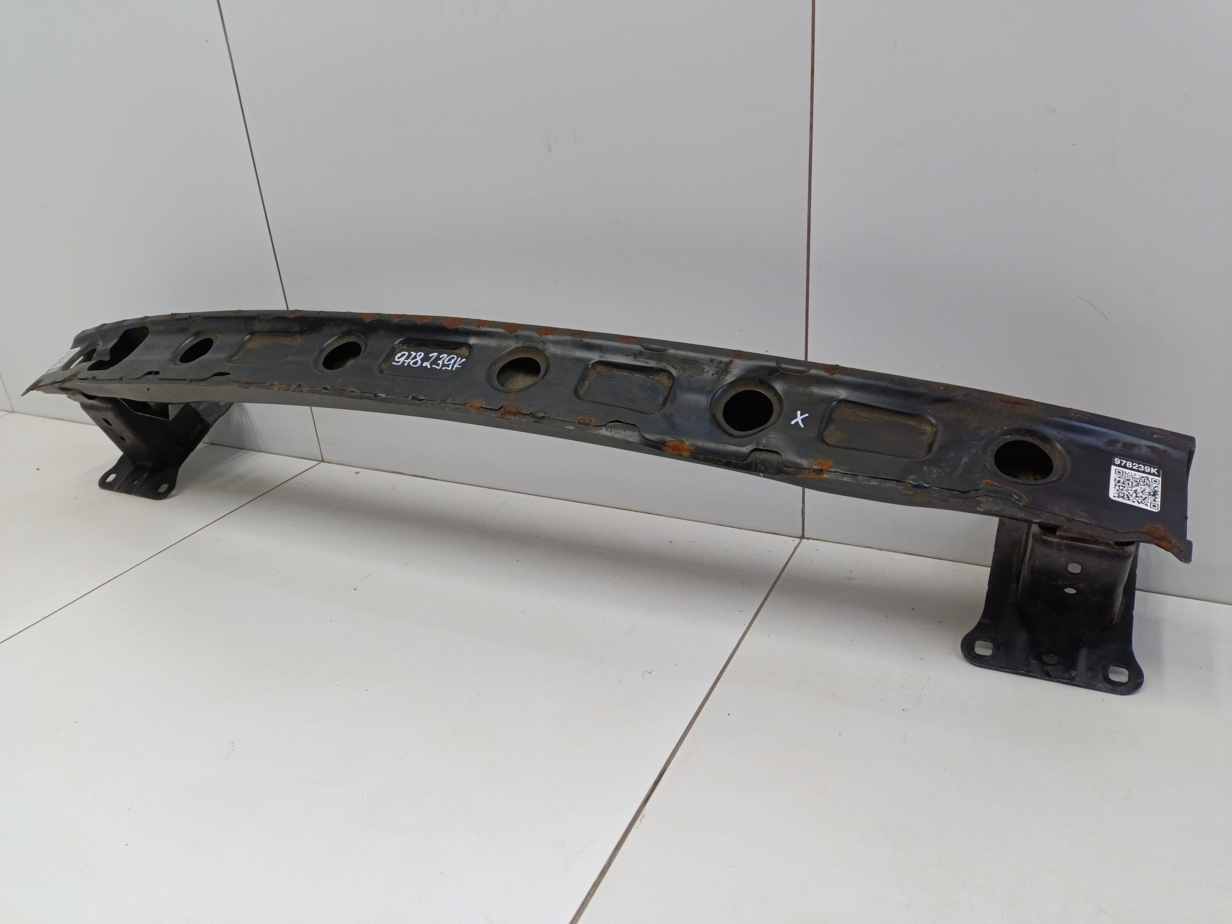 Усилитель заднего бампера Audi A3 8V Hatchback