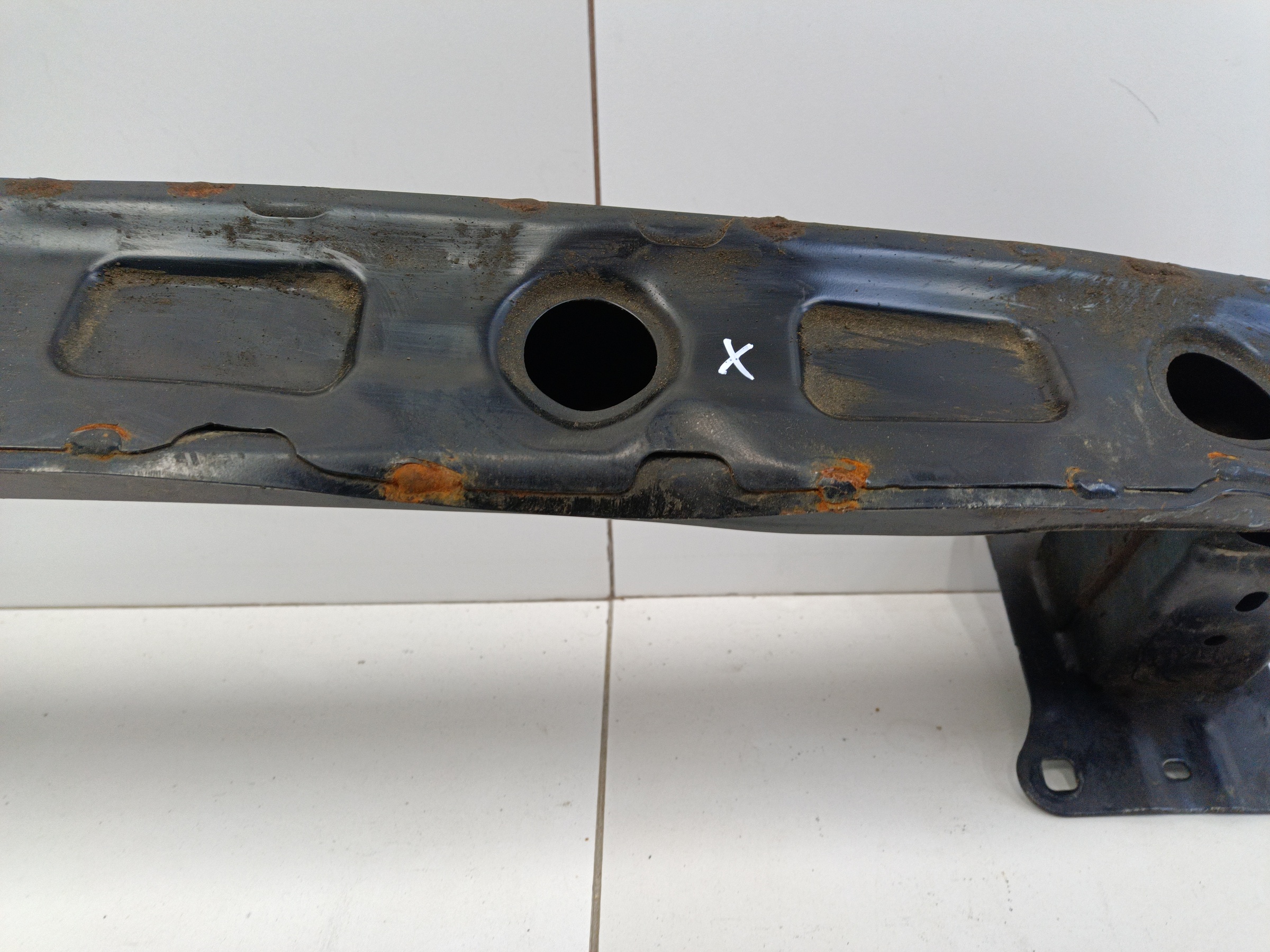 Усилитель заднего бампера Audi A3 8V Hatchback