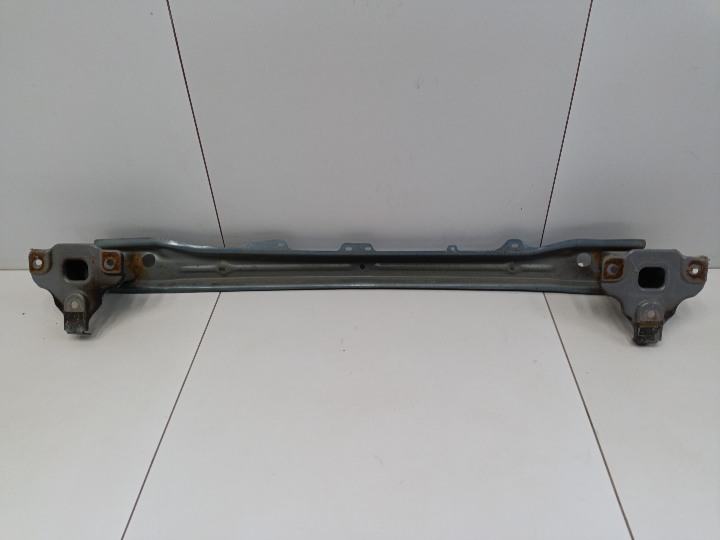 Усилитель заднего бампера Jaecoo J7