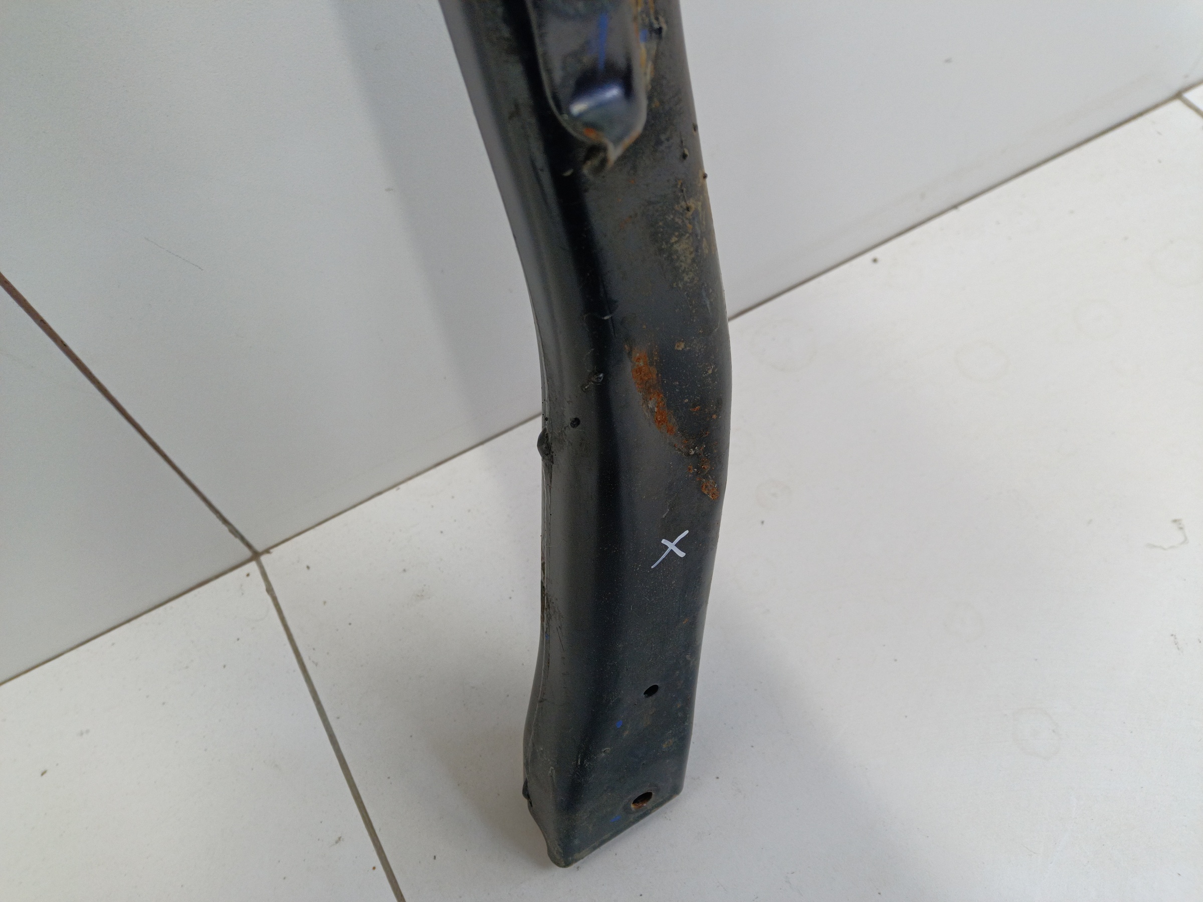 Балка поперечная передняя Geely Monjaro