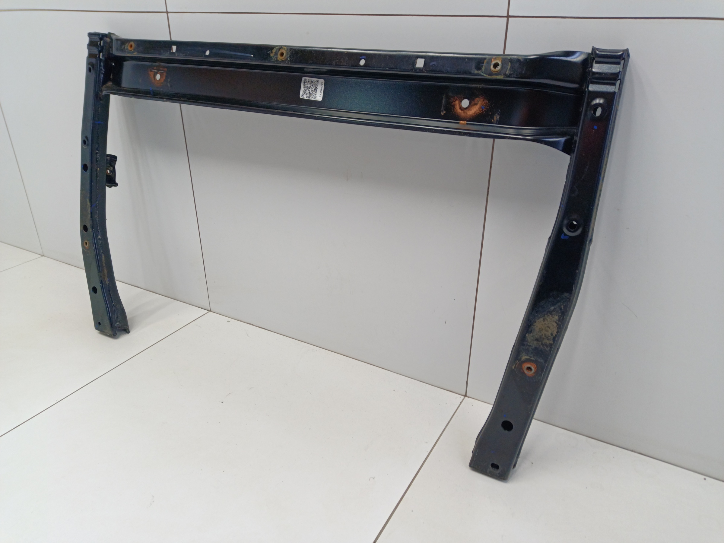 Балка поперечная передняя Geely Monjaro