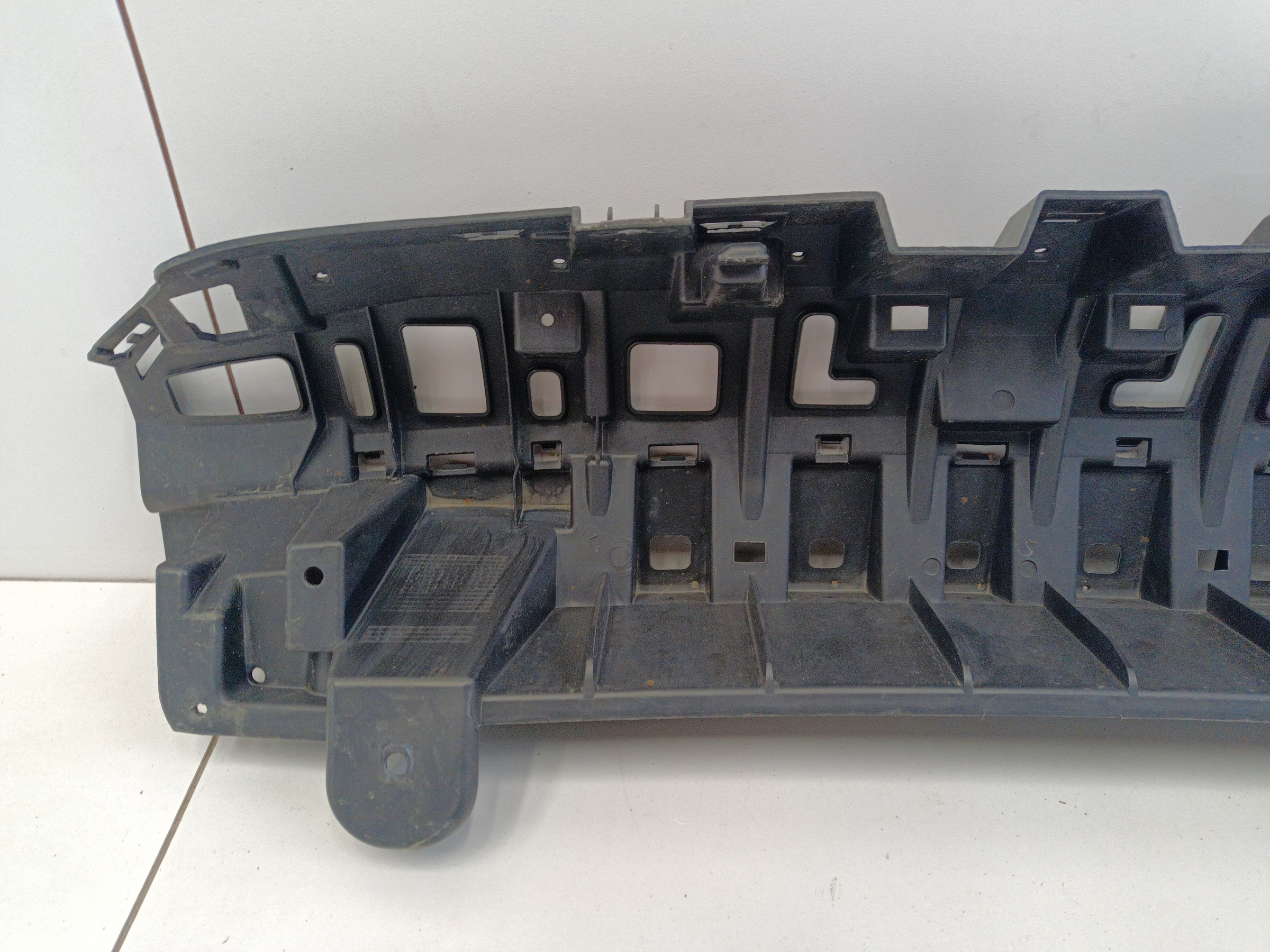 Кронштейн заднего бампера центральный Mercedes Benz E-Classe C238 AMG Coupe