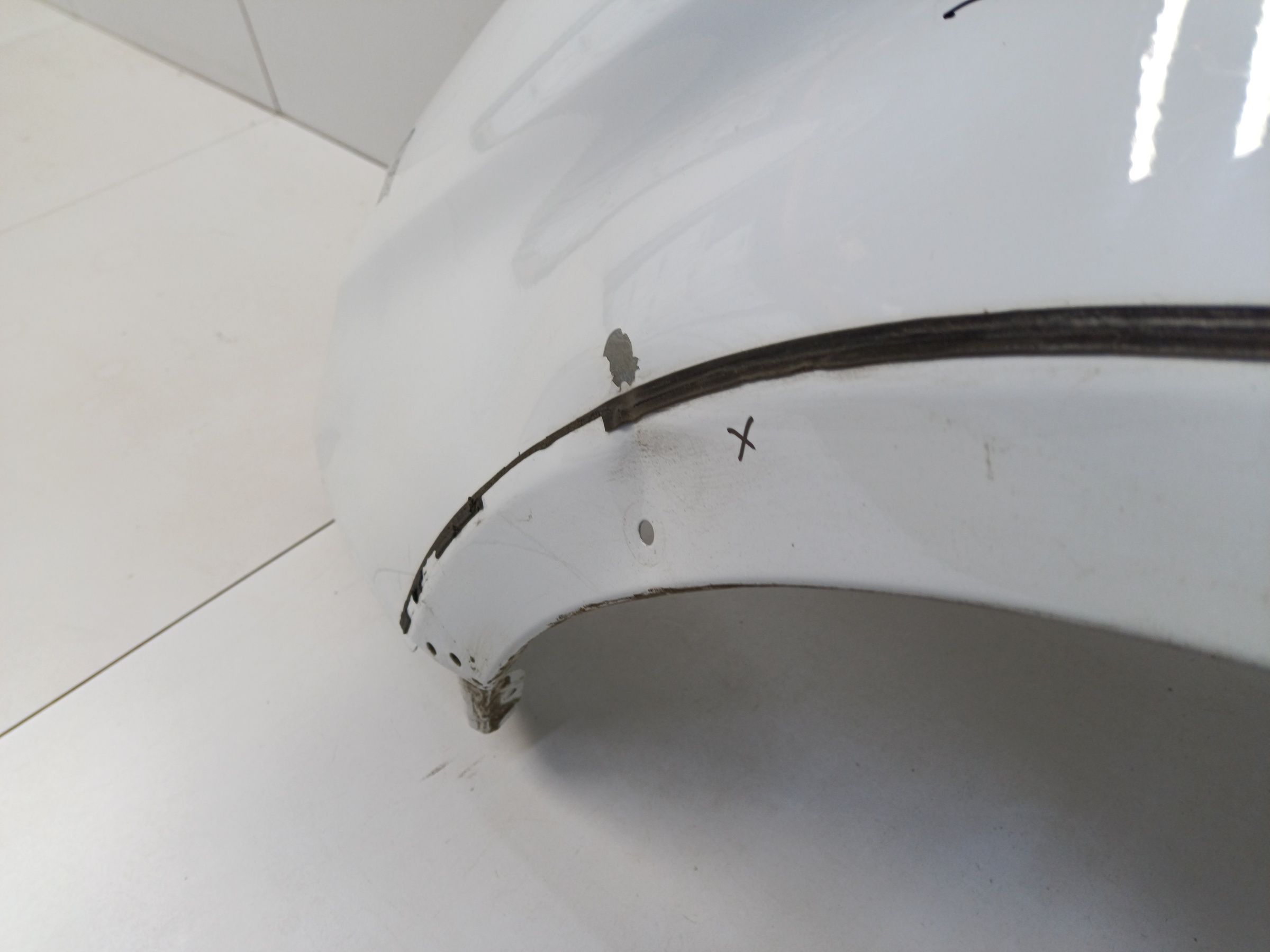 Крыло переднее левое Lada Vesta Cross