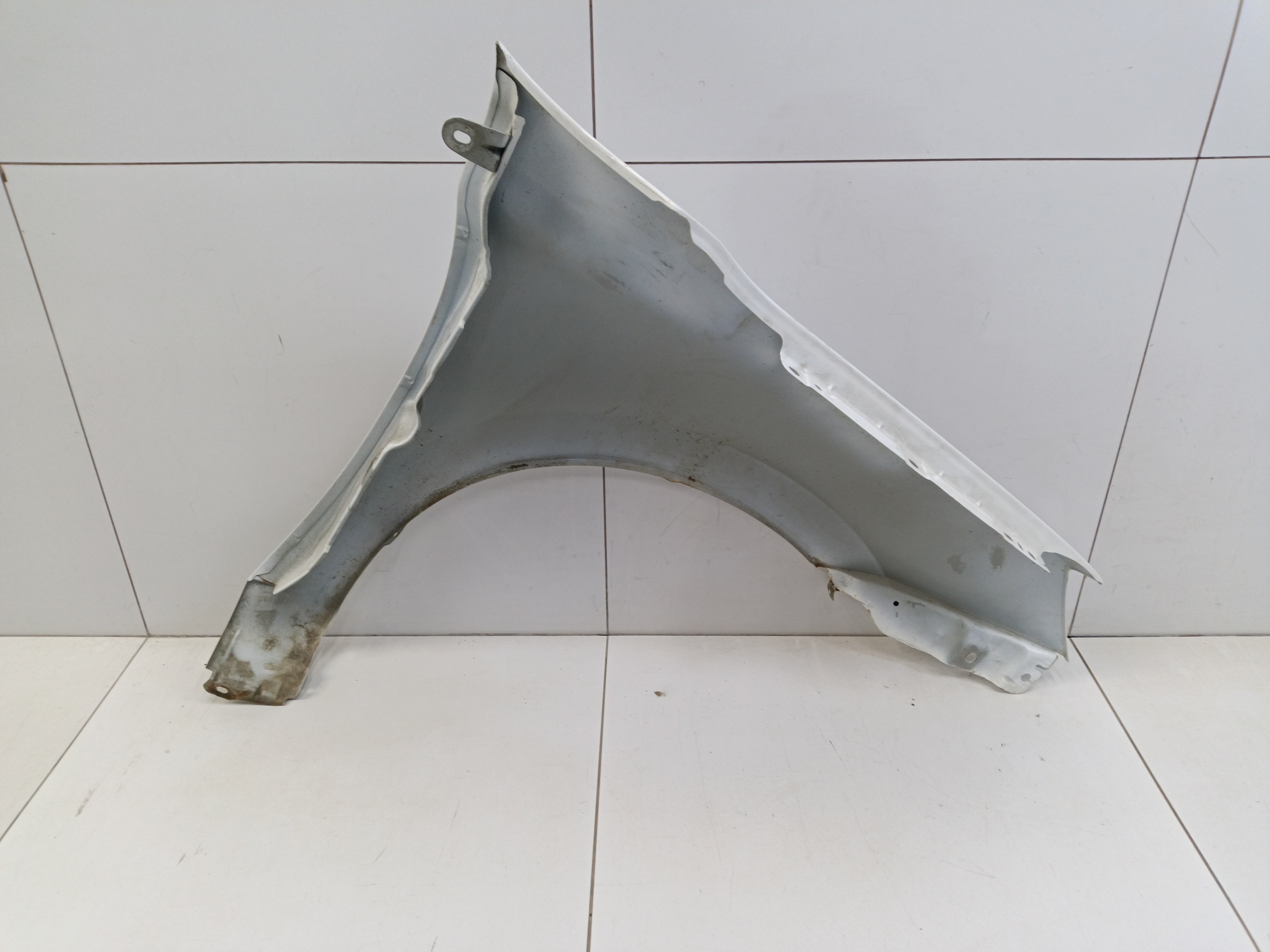 Крыло переднее левое Lada Granta 1 Restail без повторителя