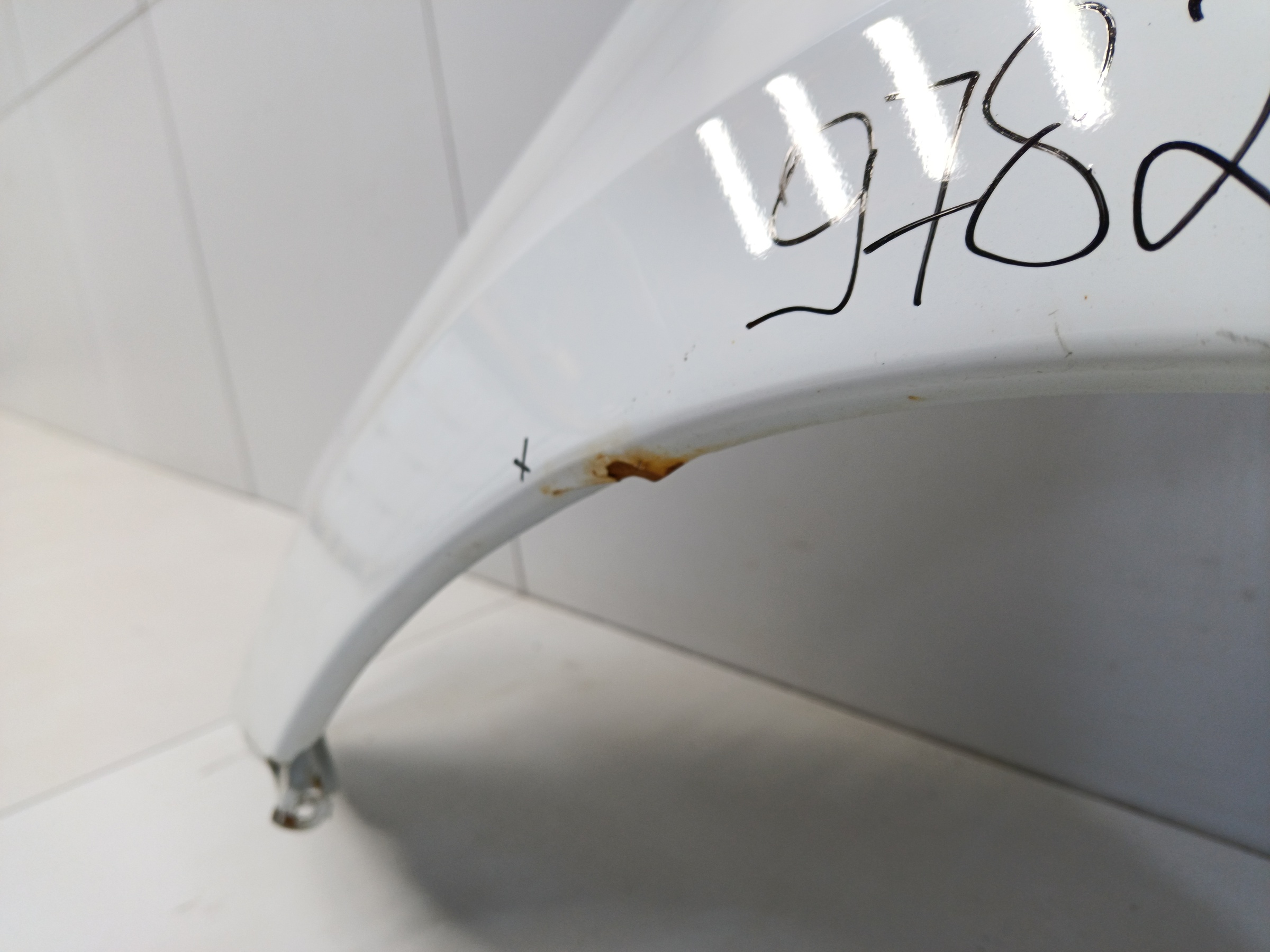 Крыло переднее левое Lada Granta 1 Restail без повторителя