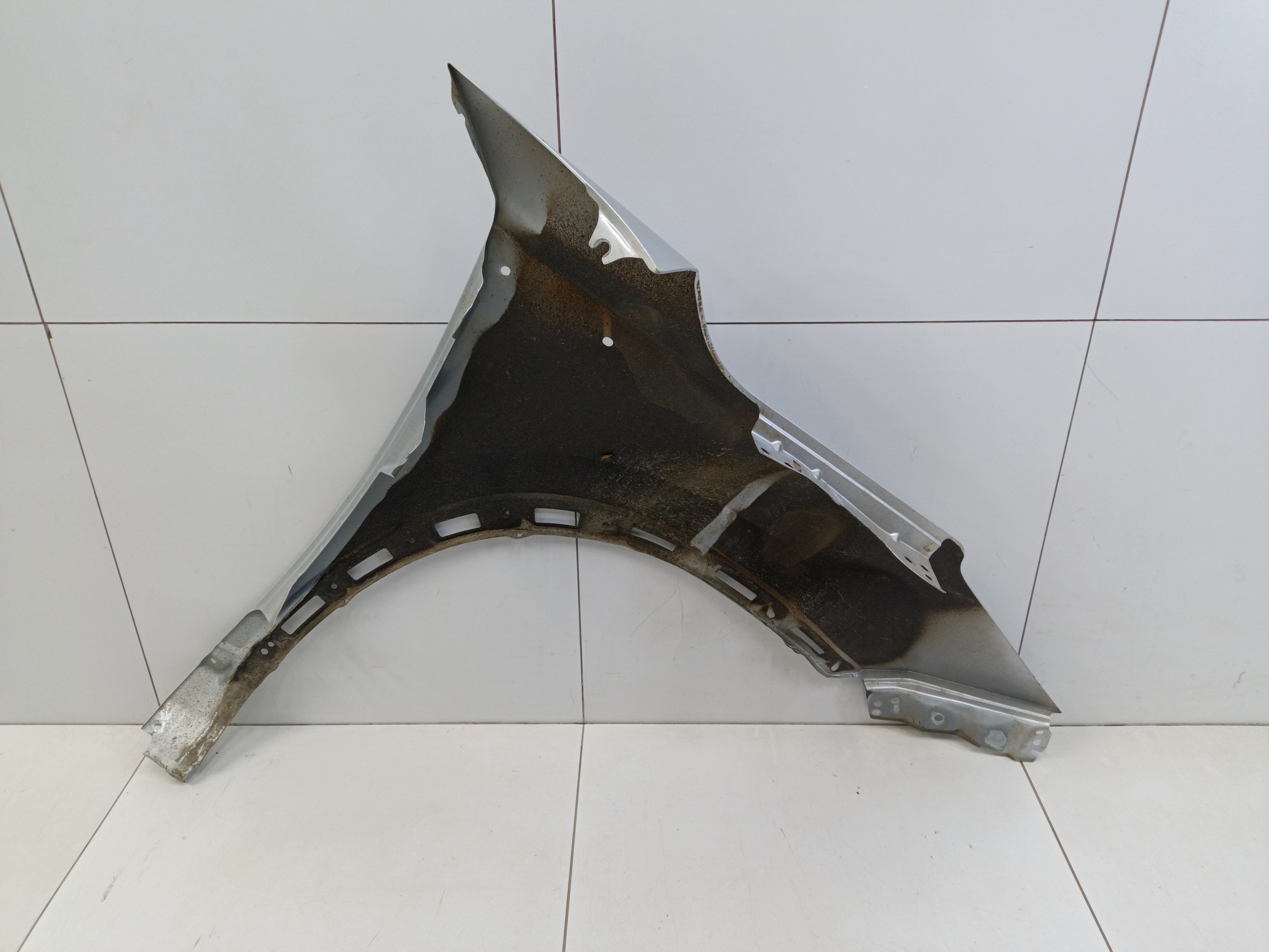 Крыло переднее левое Xcite X-Cross 8