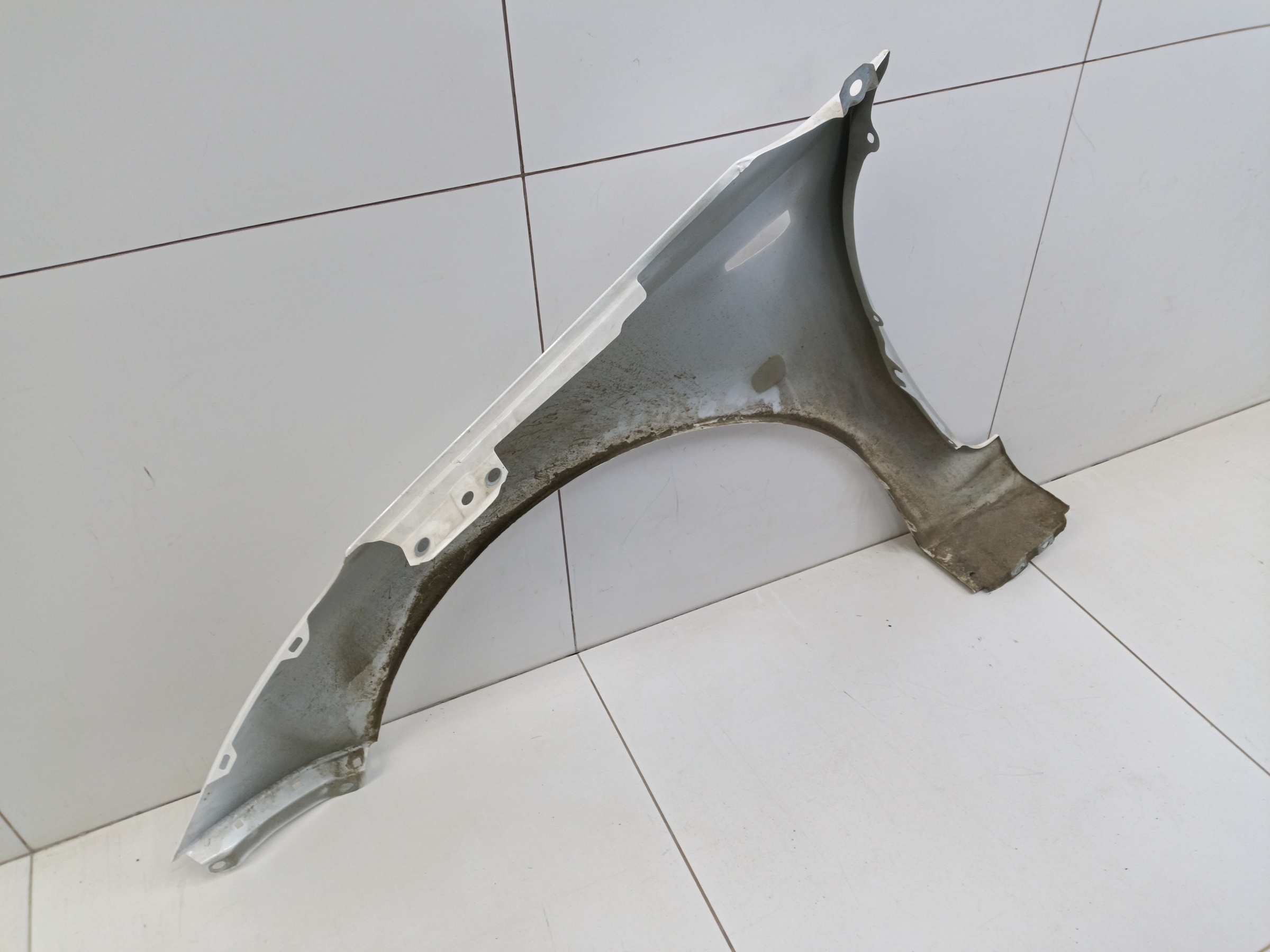 Крыло переднее правое Hyundai Solaris 2 под повторитель