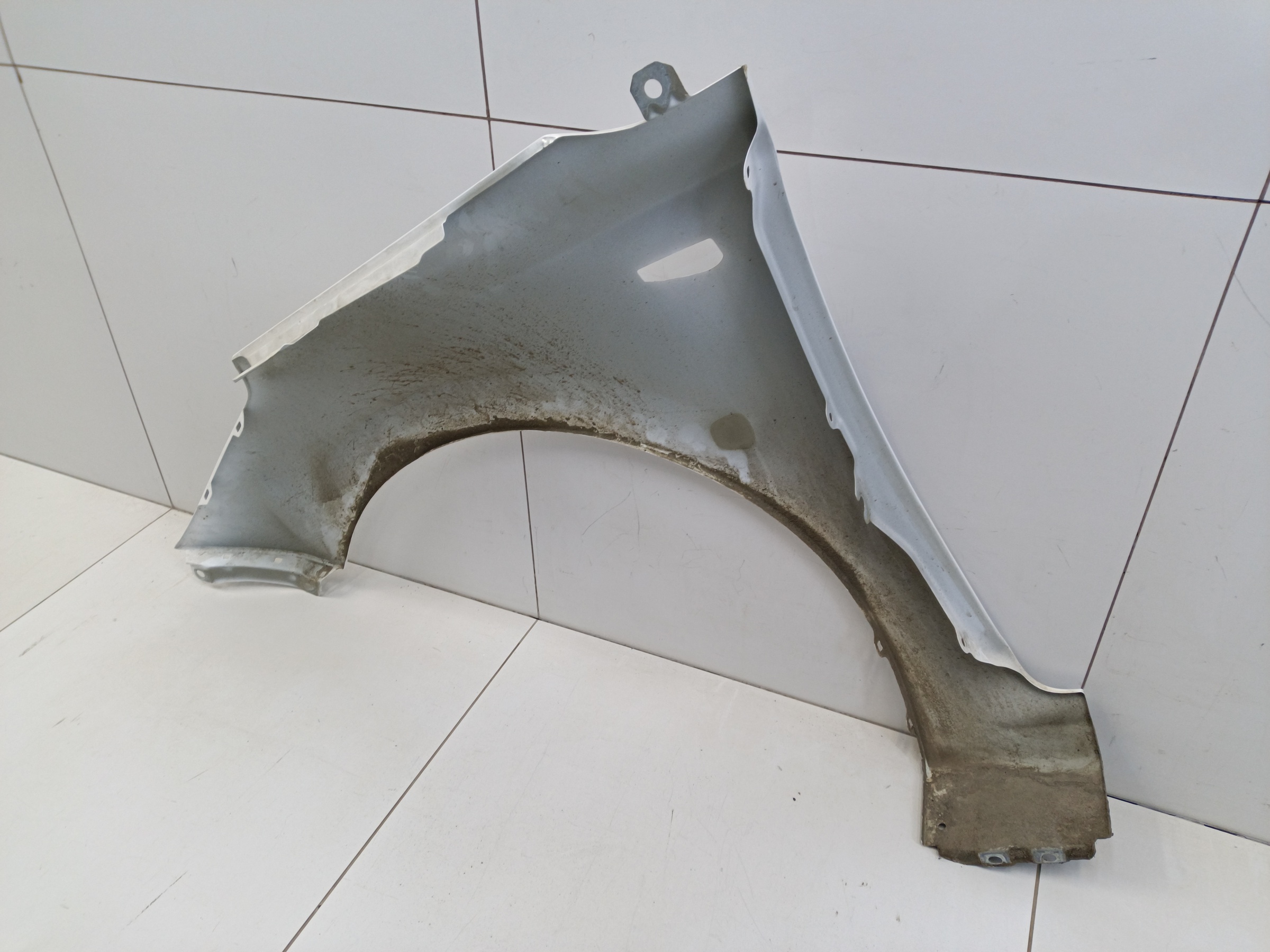 Крыло переднее правое Hyundai Solaris 2 под повторитель