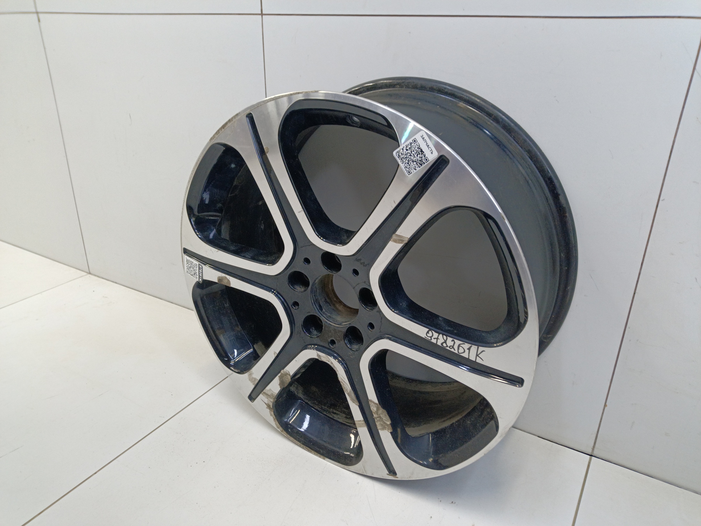 Диск колеса литой Mercedes Benz E-Klasse W213 R19